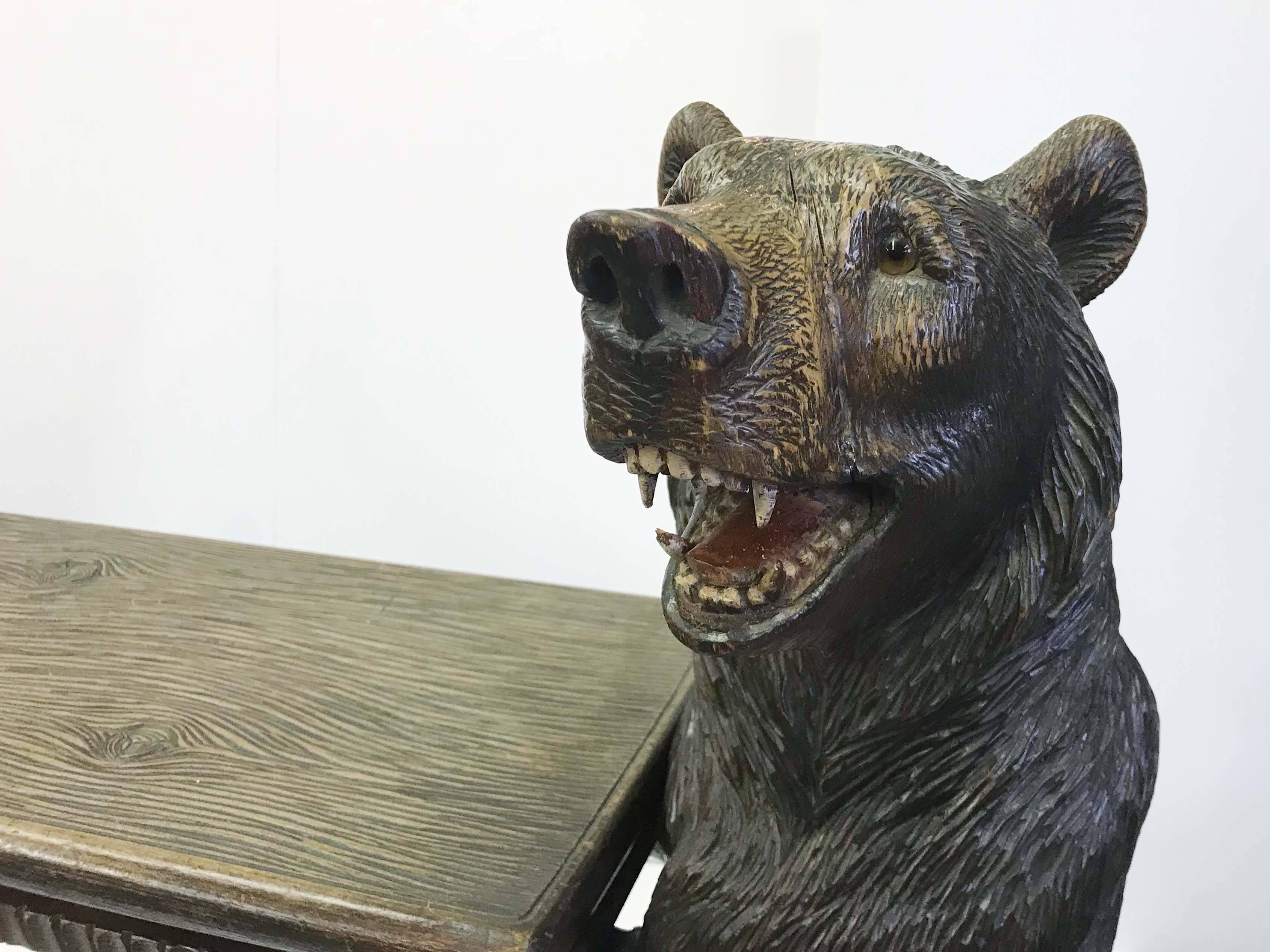 bear music box bench