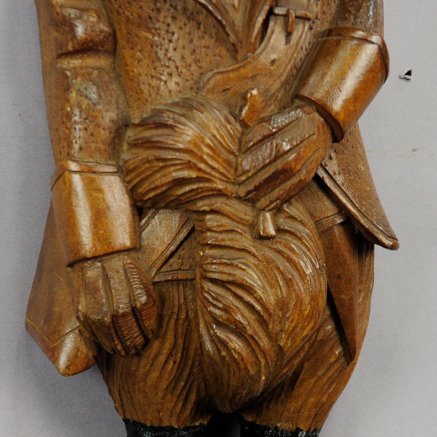 Black Forest Carved Fox Whip Holder or Coat Rack In Good Condition In Berghuelen, DE