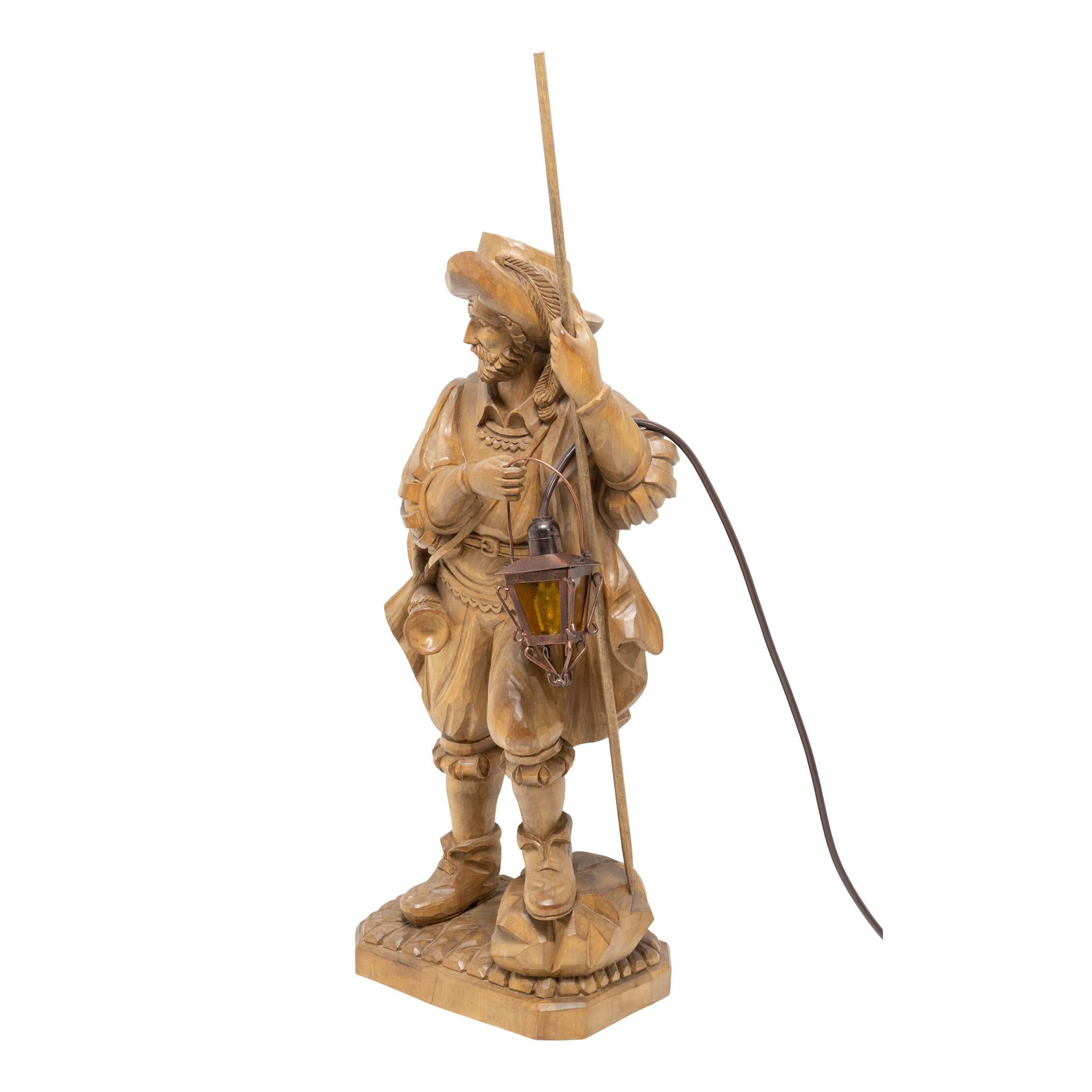 Black Forest Geschnitzte Jäger Figurenskulptur im Zustand „Gut“ im Angebot in Coeur d'Alene, ID