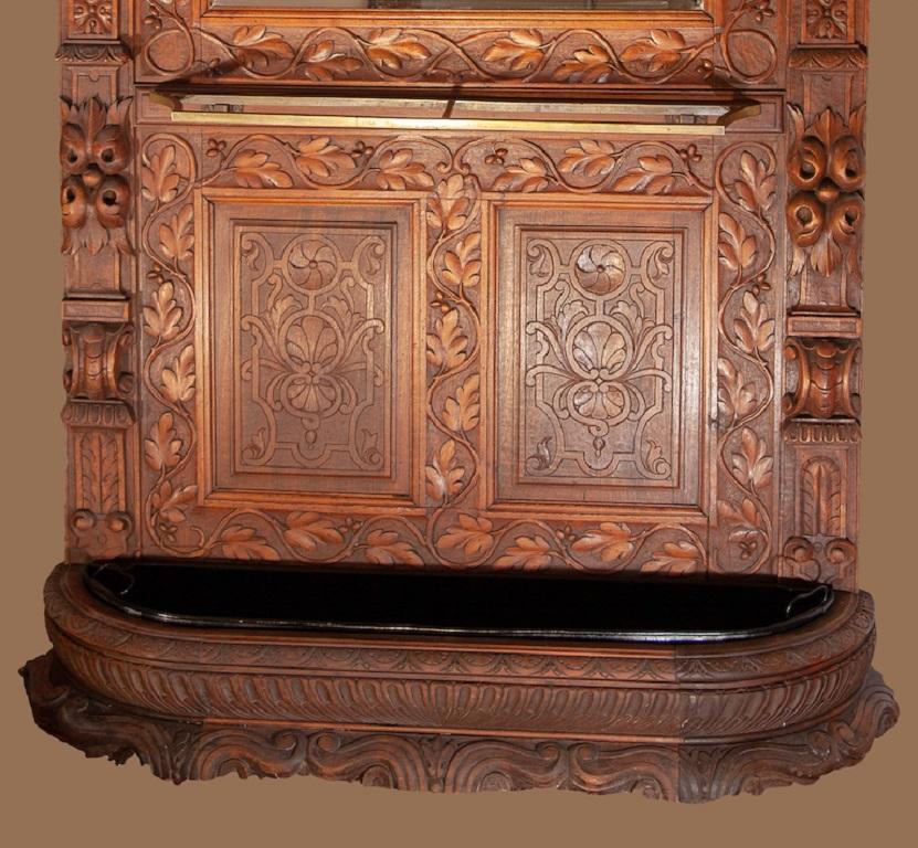 Black Forest Carved Oak Hall Stand, circa 1890 5