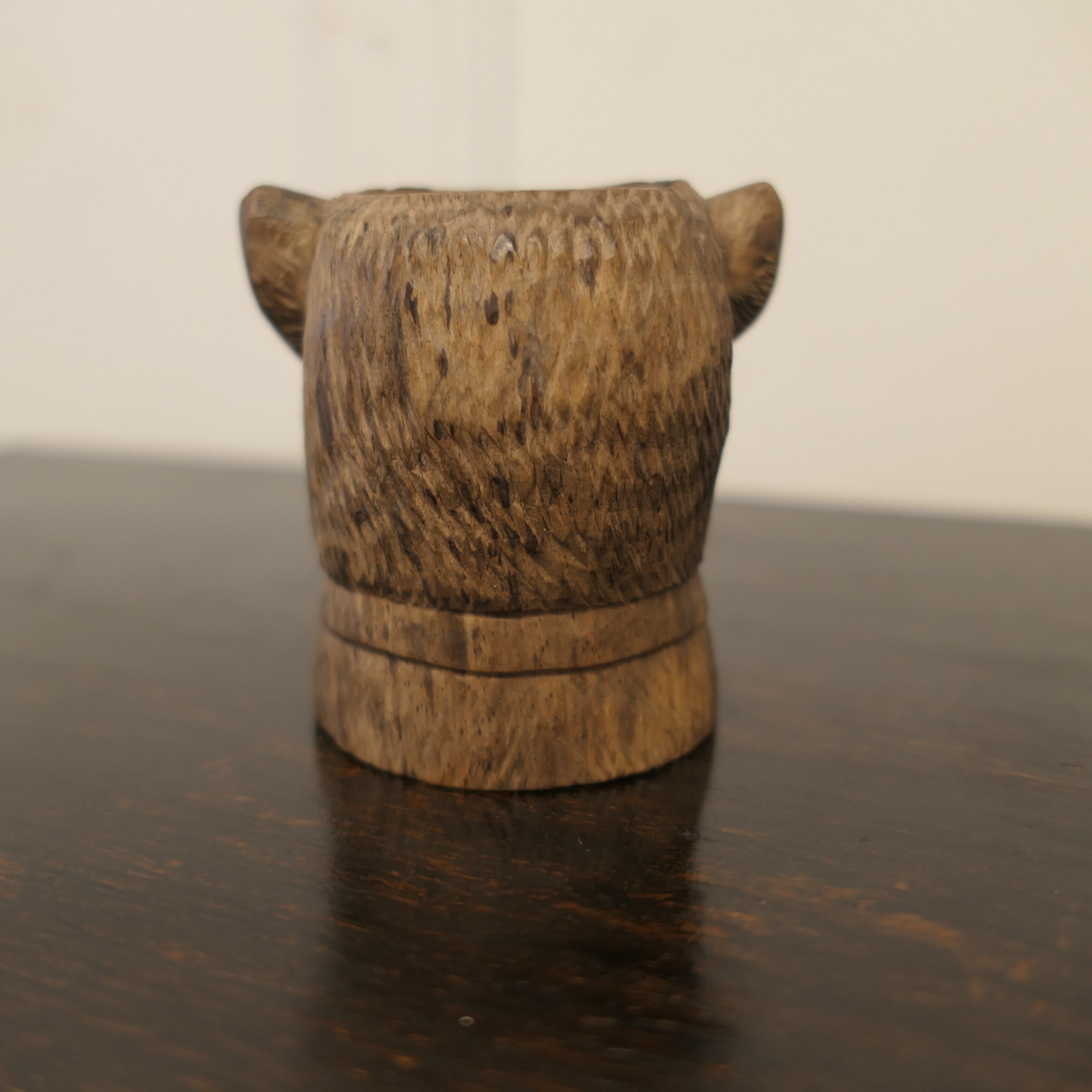 Bois Chien écossais sculpté Black Forest en vente