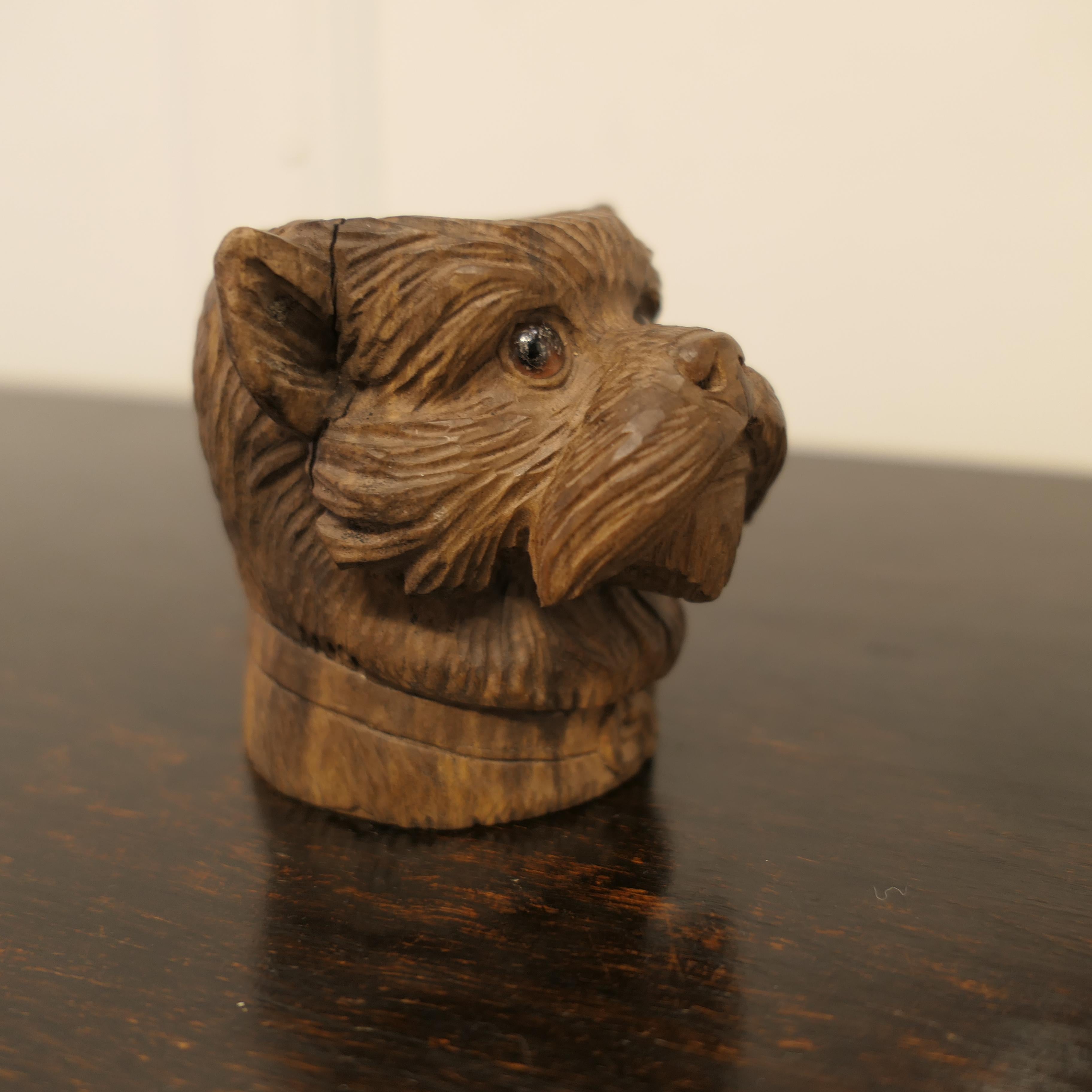 Chien écossais sculpté Black Forest en vente 1