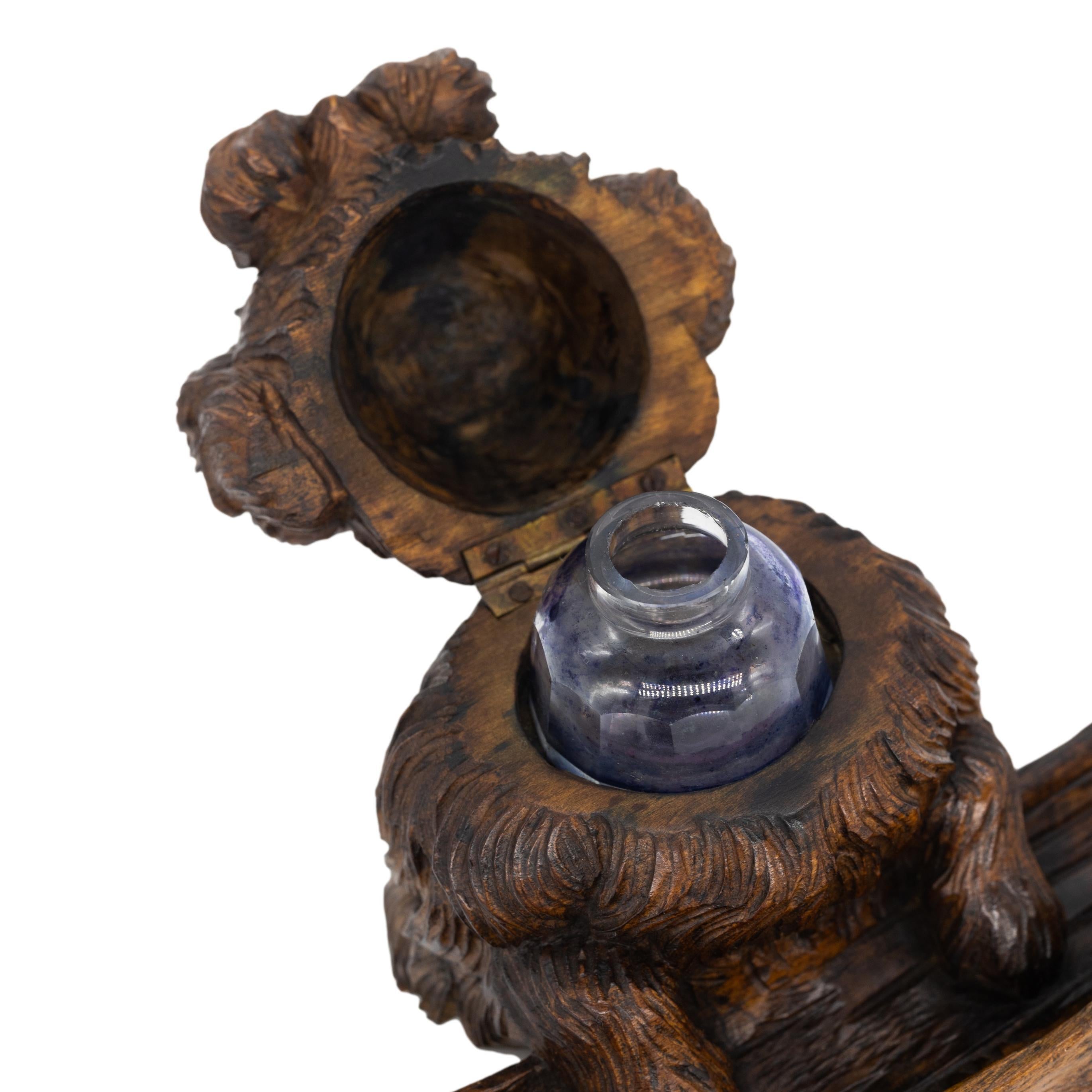 Late 19th Century Black Forest Carved Terrier Inkwell, Hinged Lid, with Pen Tray, Swiss, ca. 1880 For Sale