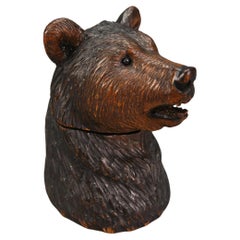 Humidor Figurale in legno intagliato Black Forest Testa d'orso con occhi di vetro