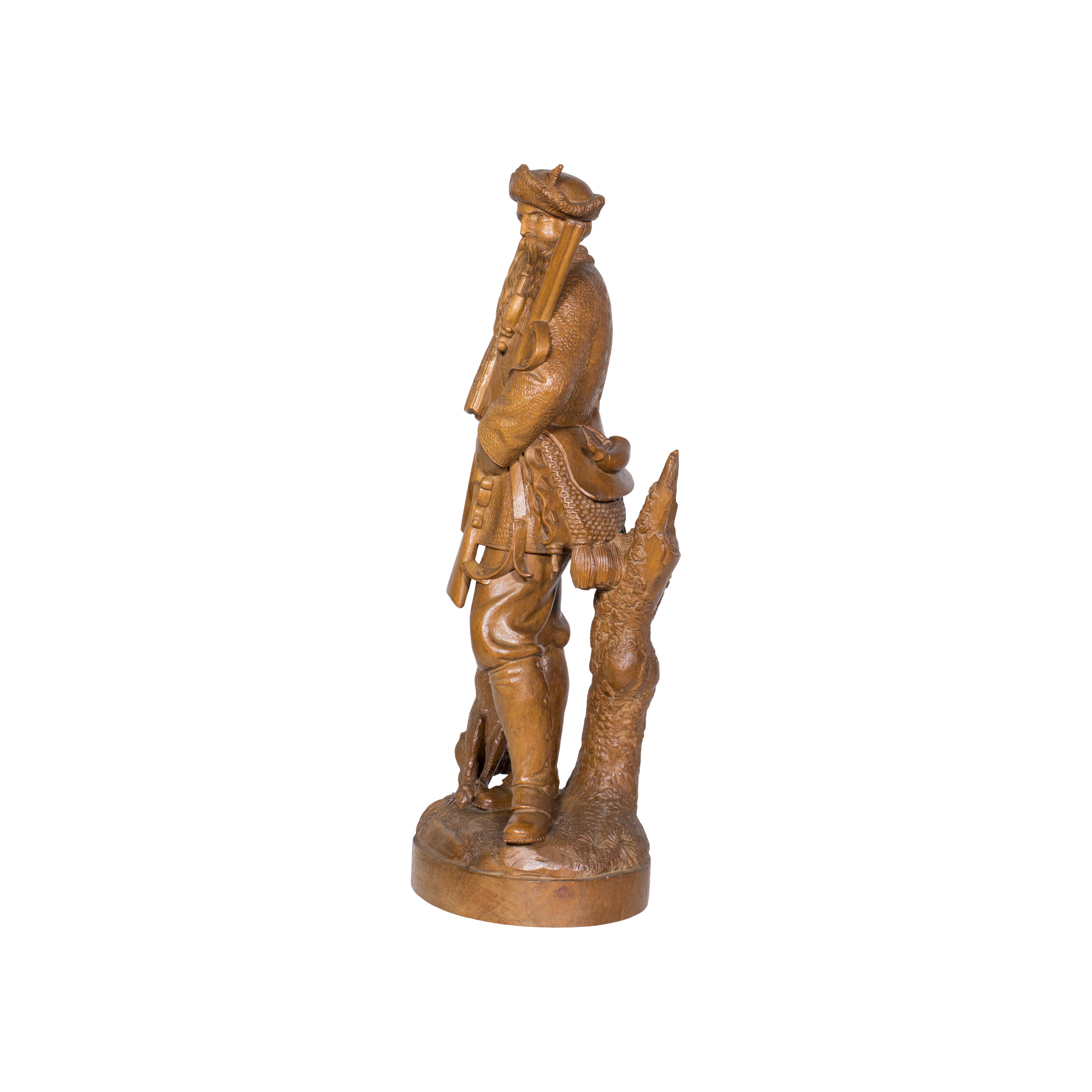 Sculpture de la Forêt-Noire « Le chasseur » attribuée à Johann Huggler Bon état - En vente à Coeur d'Alene, ID