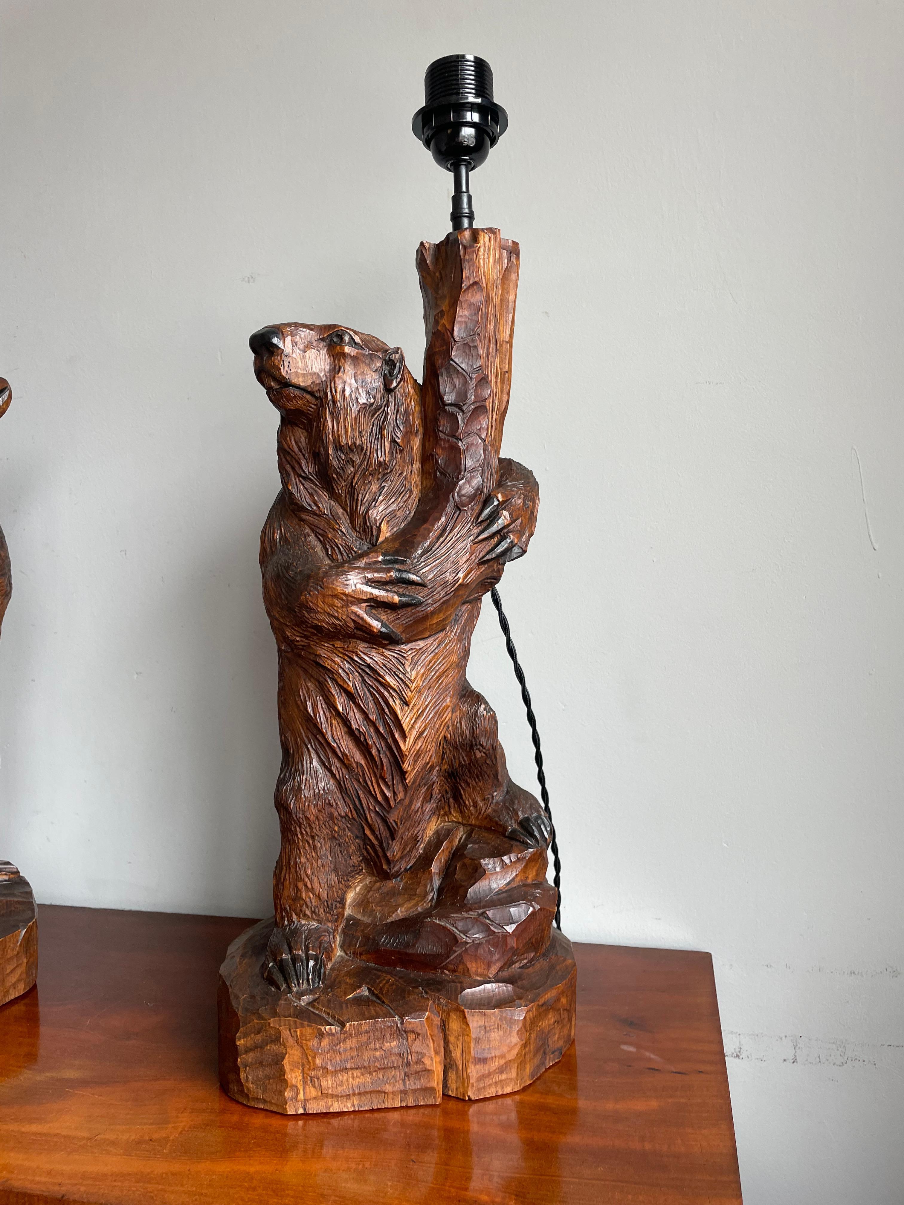 European Black Forest Hand Carved Large & Extremely Rare Beaver and Bear Pair Table Lamps For Sale