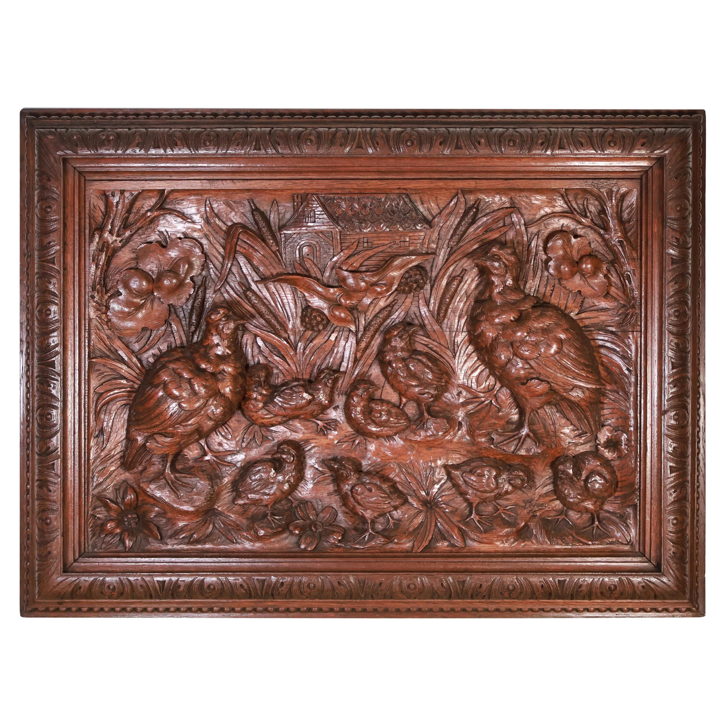Plaque en noyer sculptée à la main avec des cailles, signée Lejaar, France, 1880. en vente