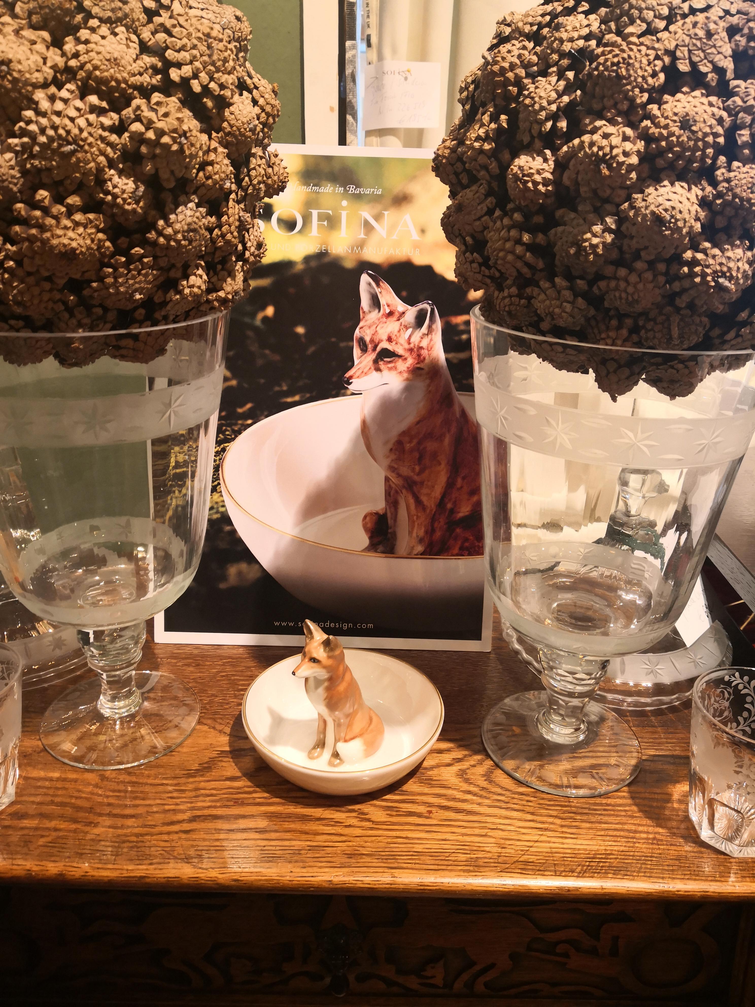 XXIe siècle et contemporain Black Forest Bol en porcelaine artisanale Figure de renard Sofina Boutique Kitzbuehel en vente