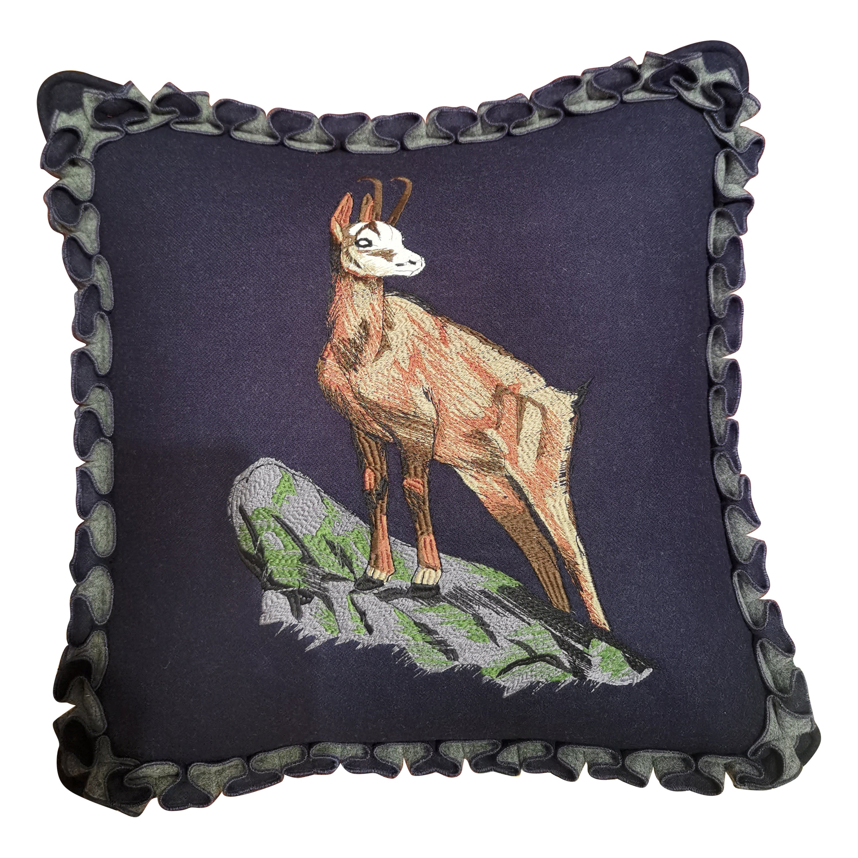Cuscino Black Forest fatto a mano Scena di caccia Sofina Boutique Kitzbuehel