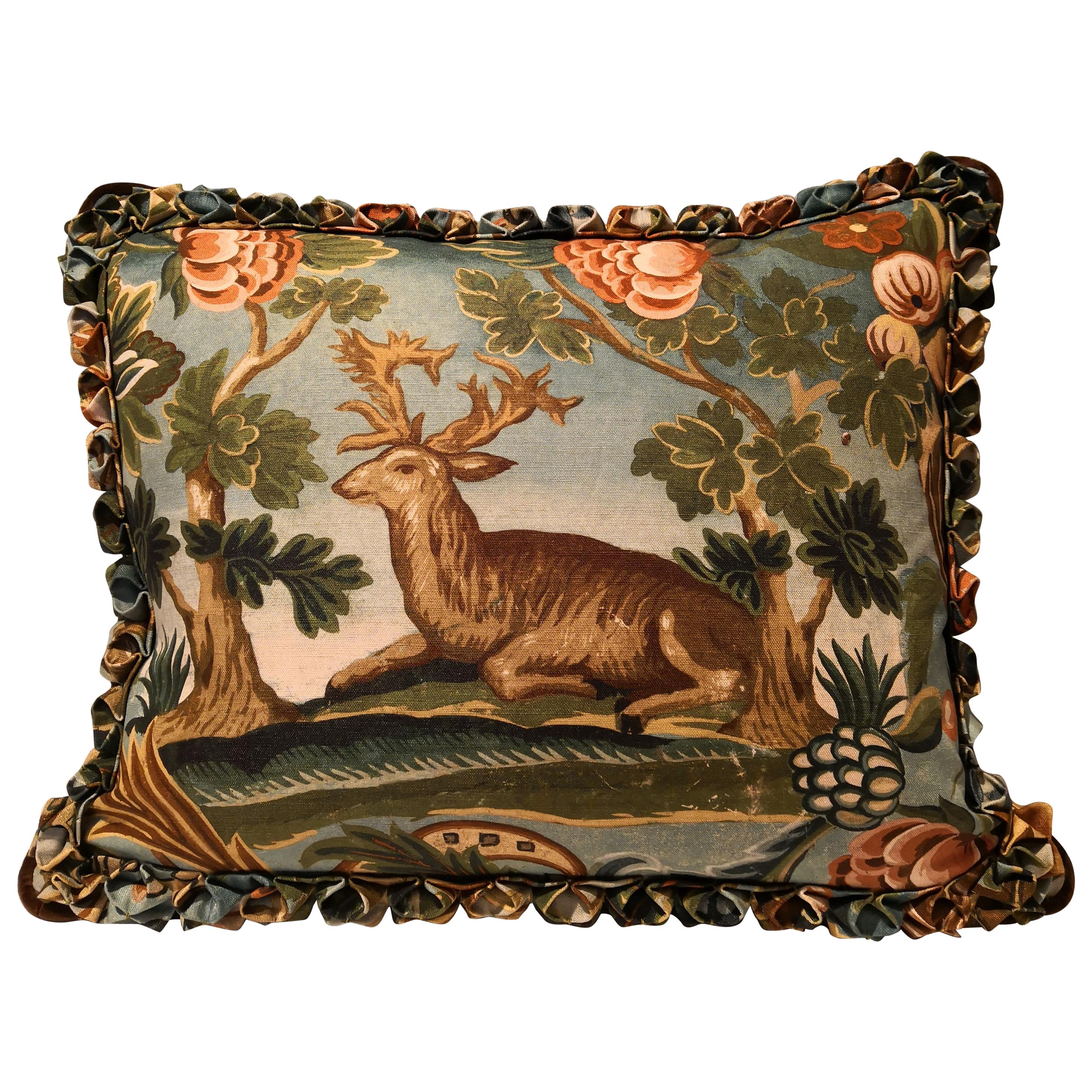 Sofina Boutique Kitzbühel coussin de la Forêt-Noire fait main représentant une scène de chasse en vente