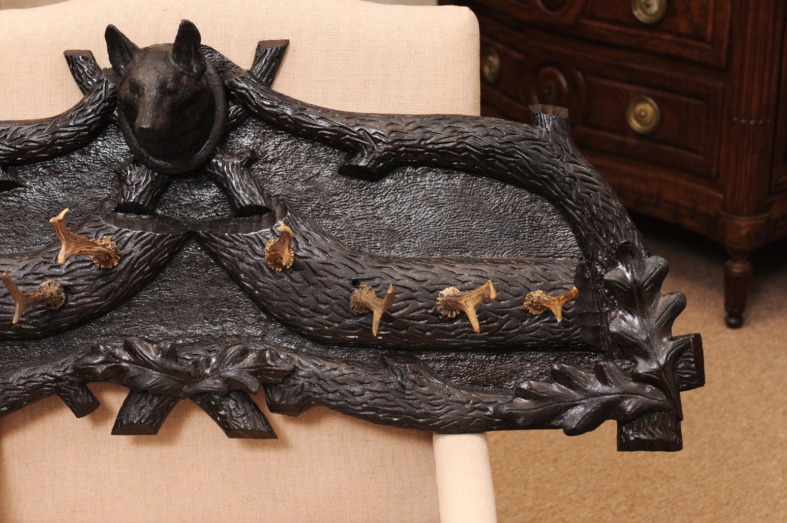 Bois Porte-chapeaux Black Forest, continental vers 1890 en vente