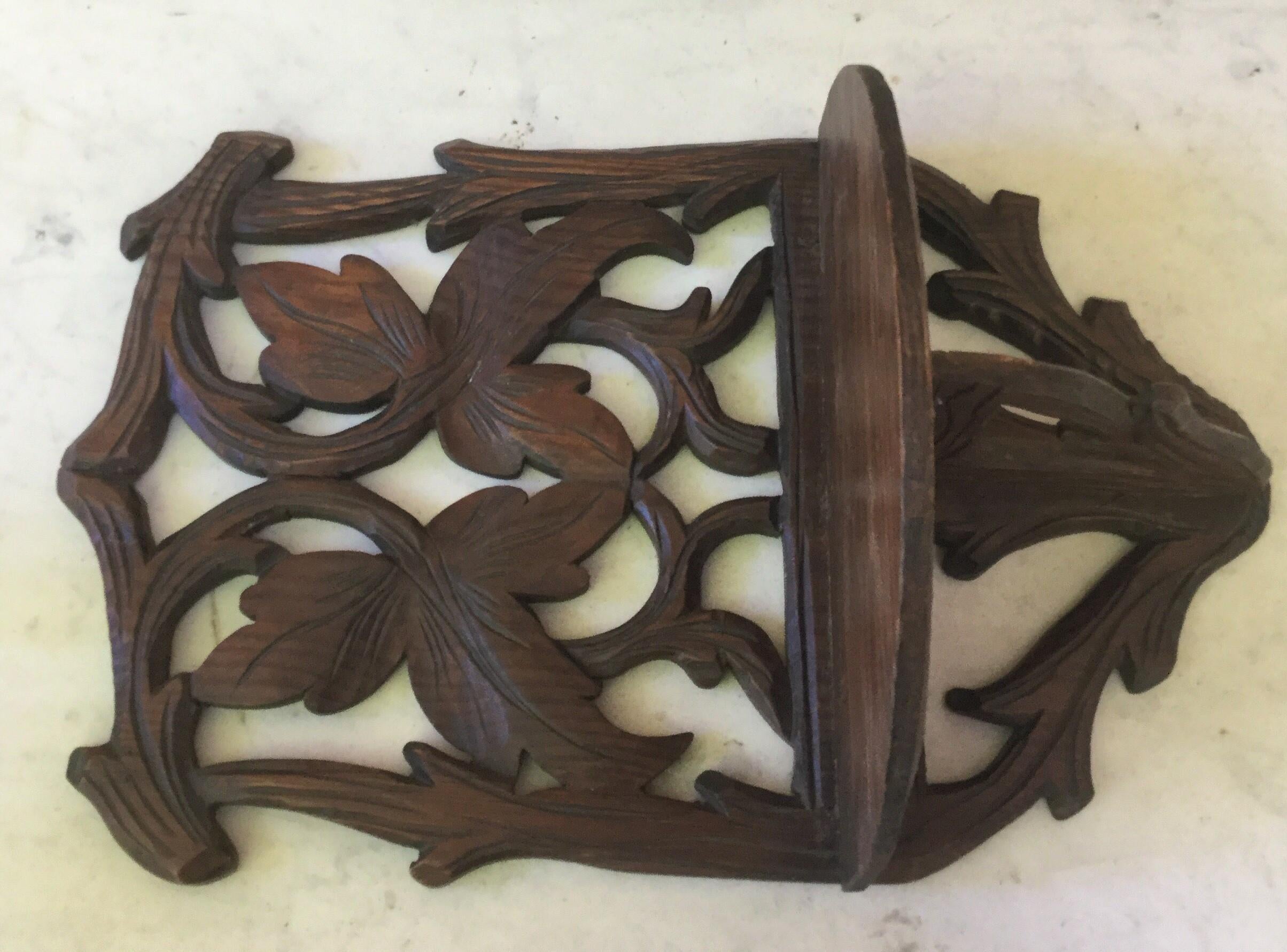 French Black Forest Leaves Wall Bracket, circa 1900