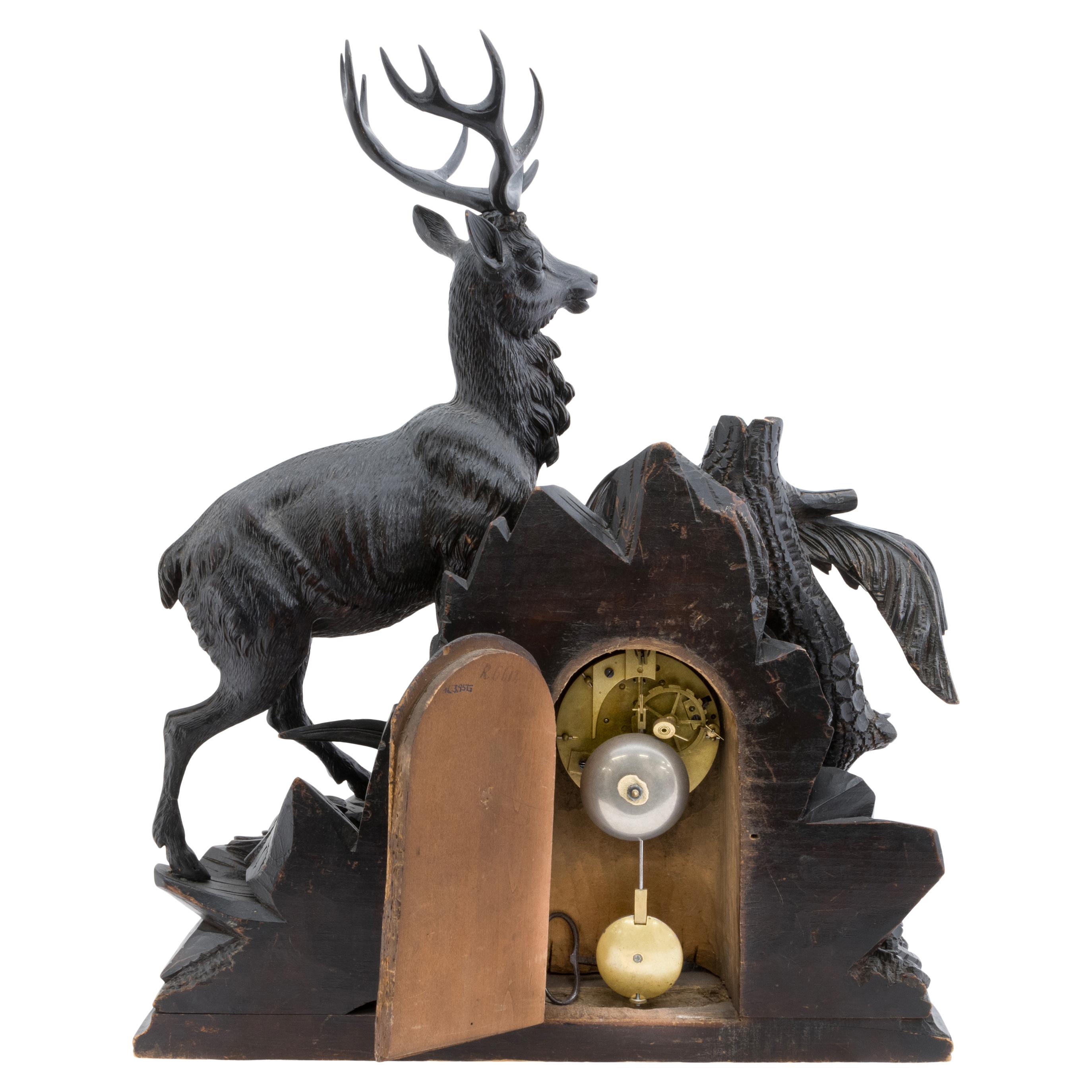 XIXe siècle Horloge de manteau Black Forest en vente