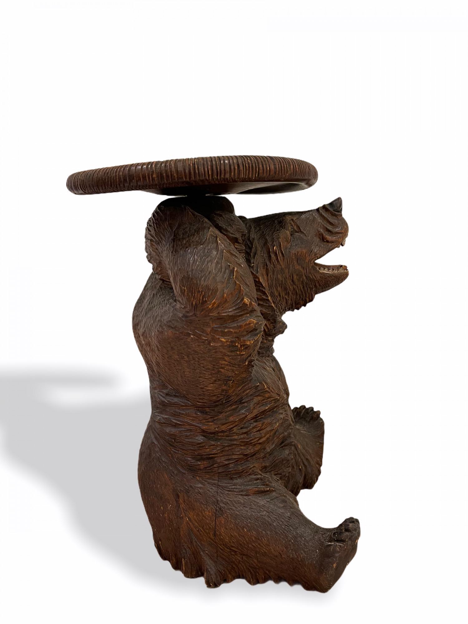 Wood Black Forest Modeled Bear Piano Stool, Late 20th Century