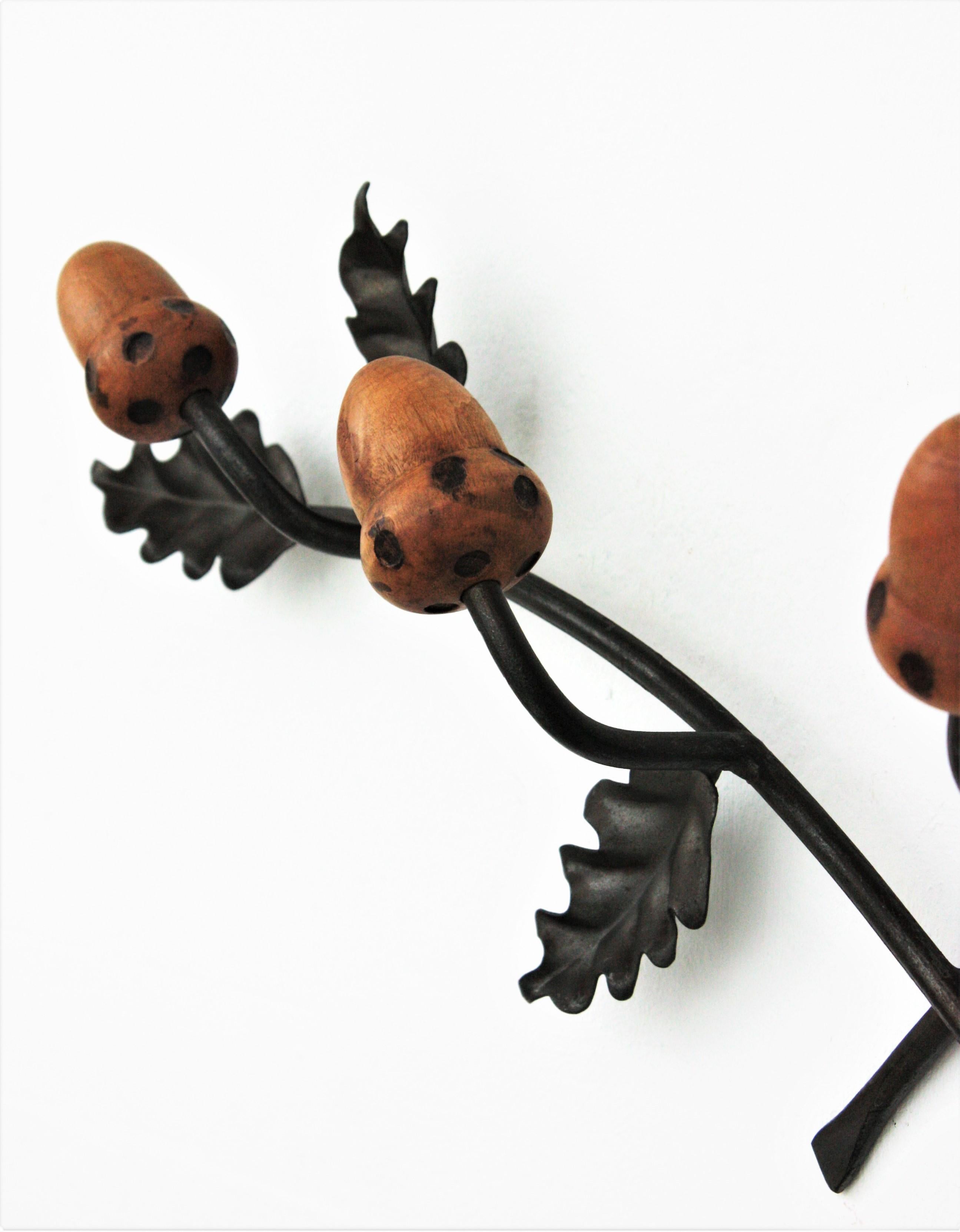 Wall Coat Rack with Black Forest Oak Leaf and Acorn Design, 1960s For Sale 4