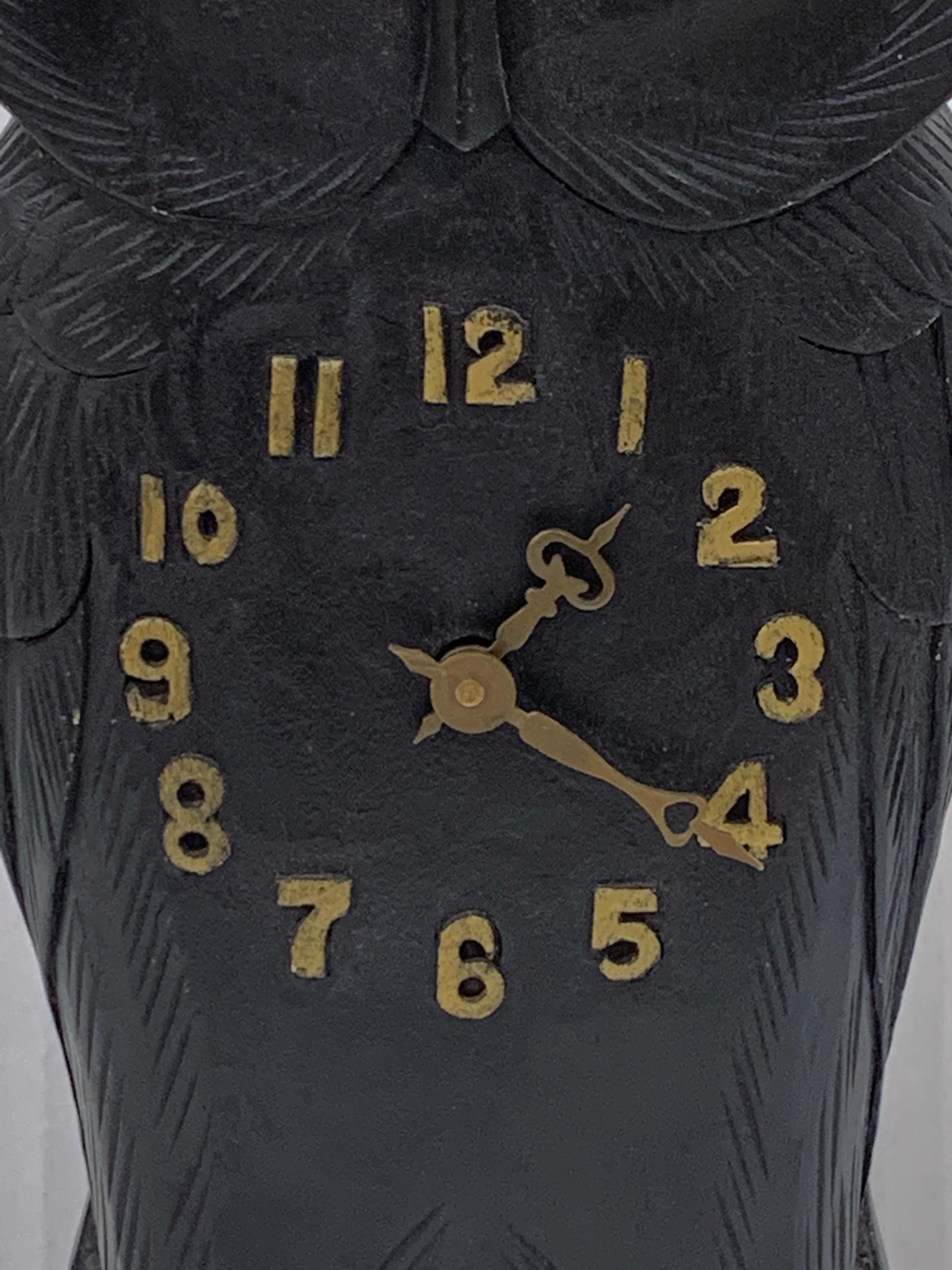 Black forest owl clock, with moving eyes to the left and right.
Runs when wound, unsure of accuracy of time.