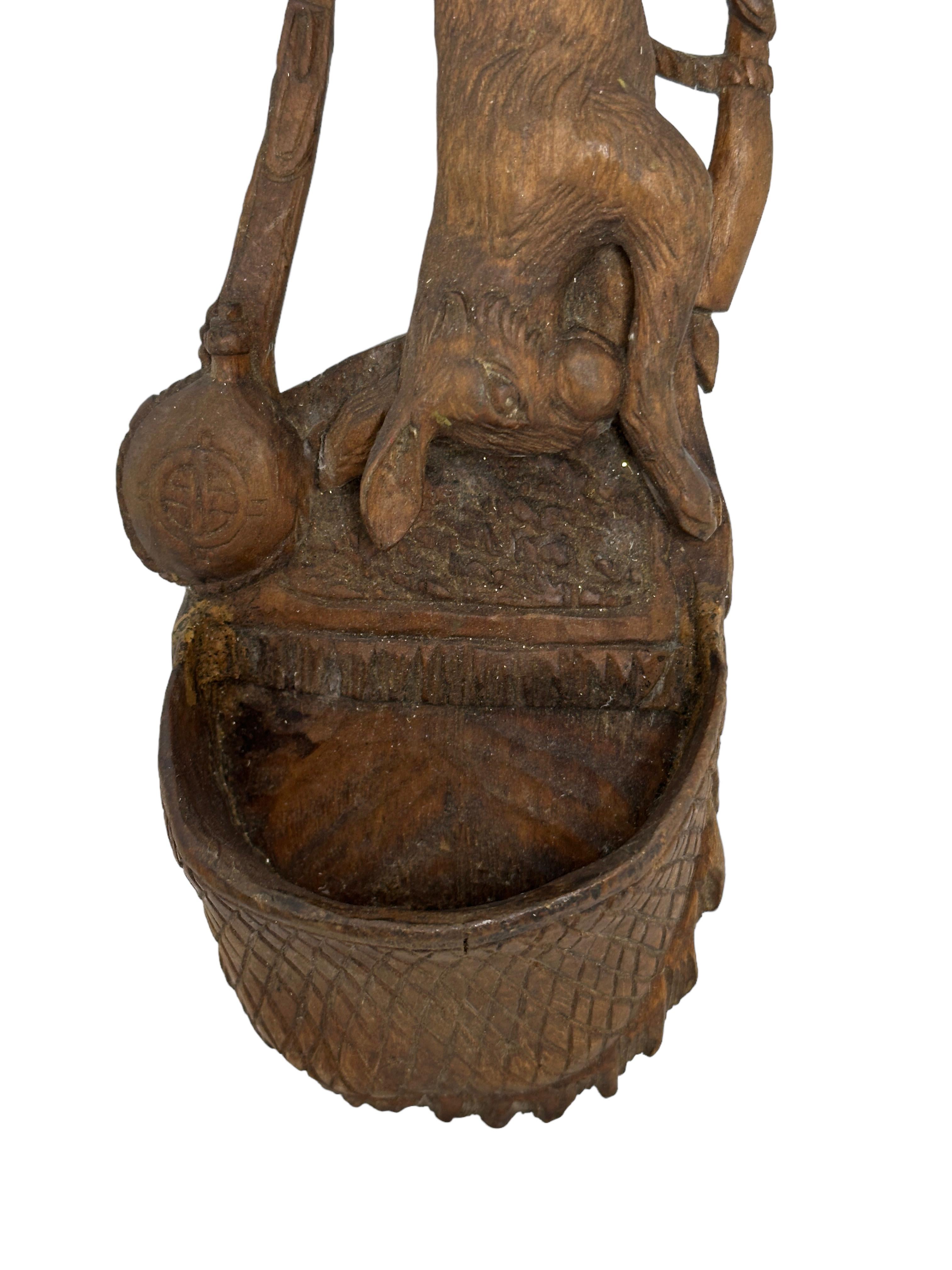 Hand-Carved Black Forest Rabbit Bunny Hunt Hunting Trophy Bag Wall Catchall Antique, 1890s For Sale