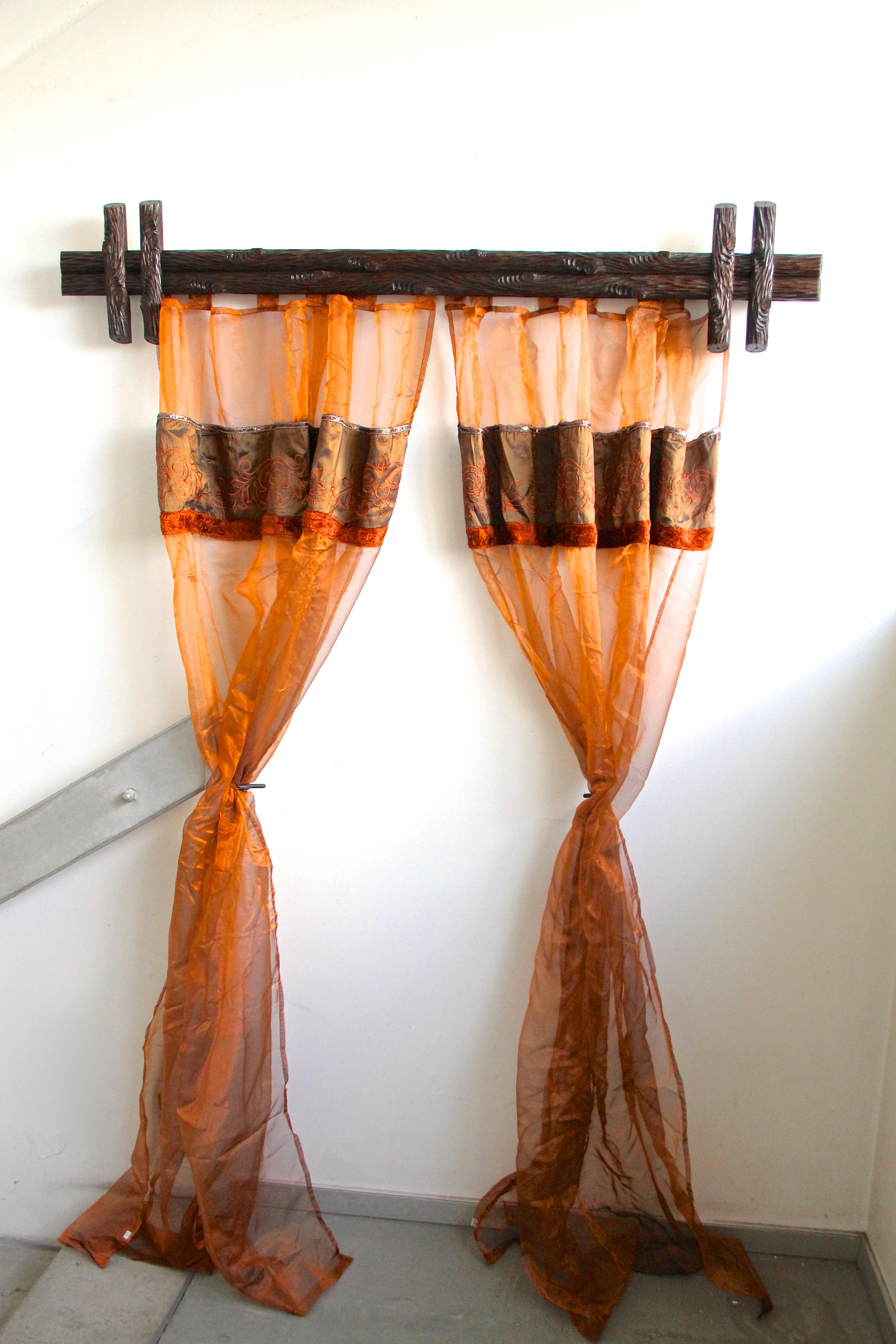 Black Forest Rustic Curtain Rods Hand Carved, Germany, circa 1880 1
