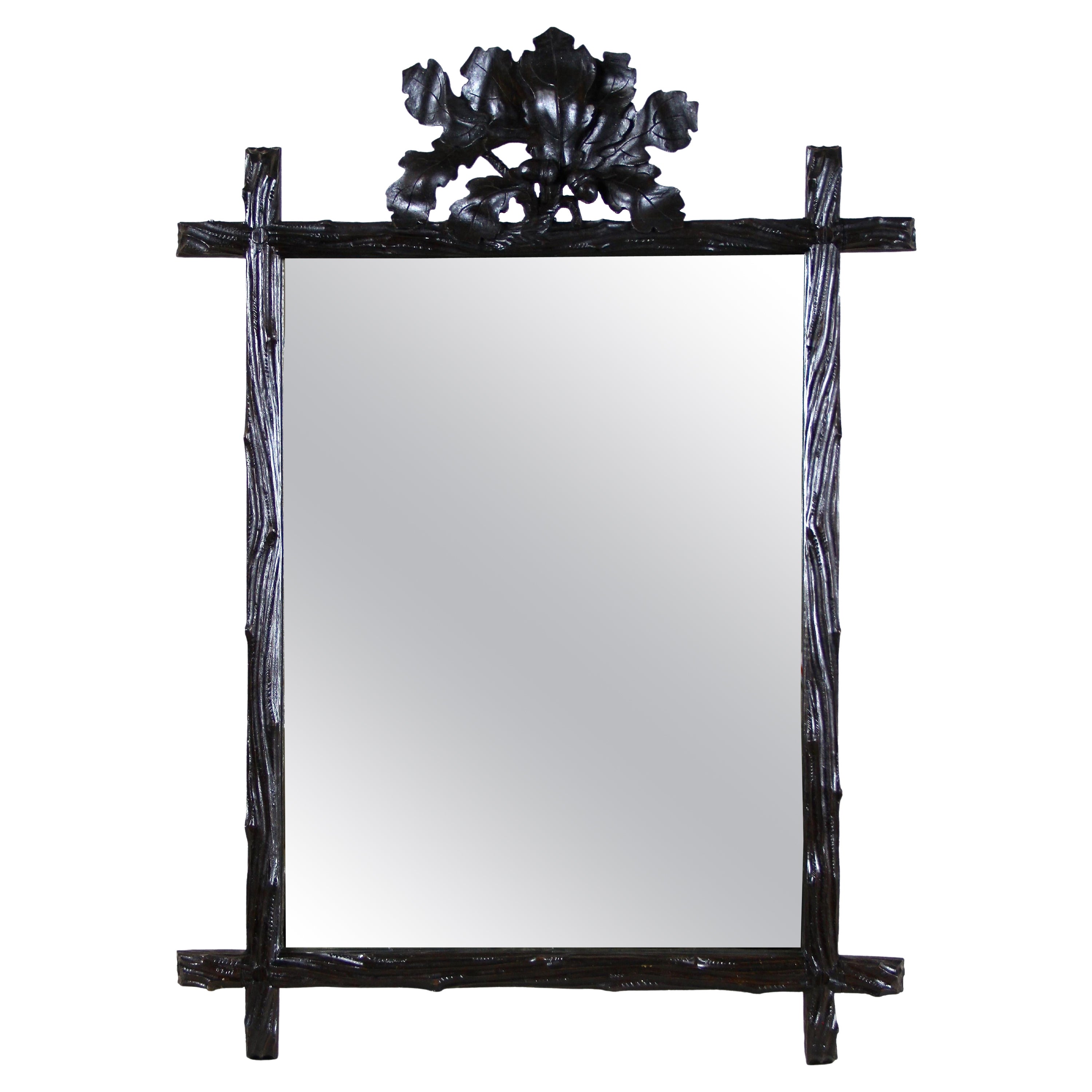 Miroir rustique de la Forêt-Noire avec feuilles de chêne et sculptures de glands, Autriche, vers 1870