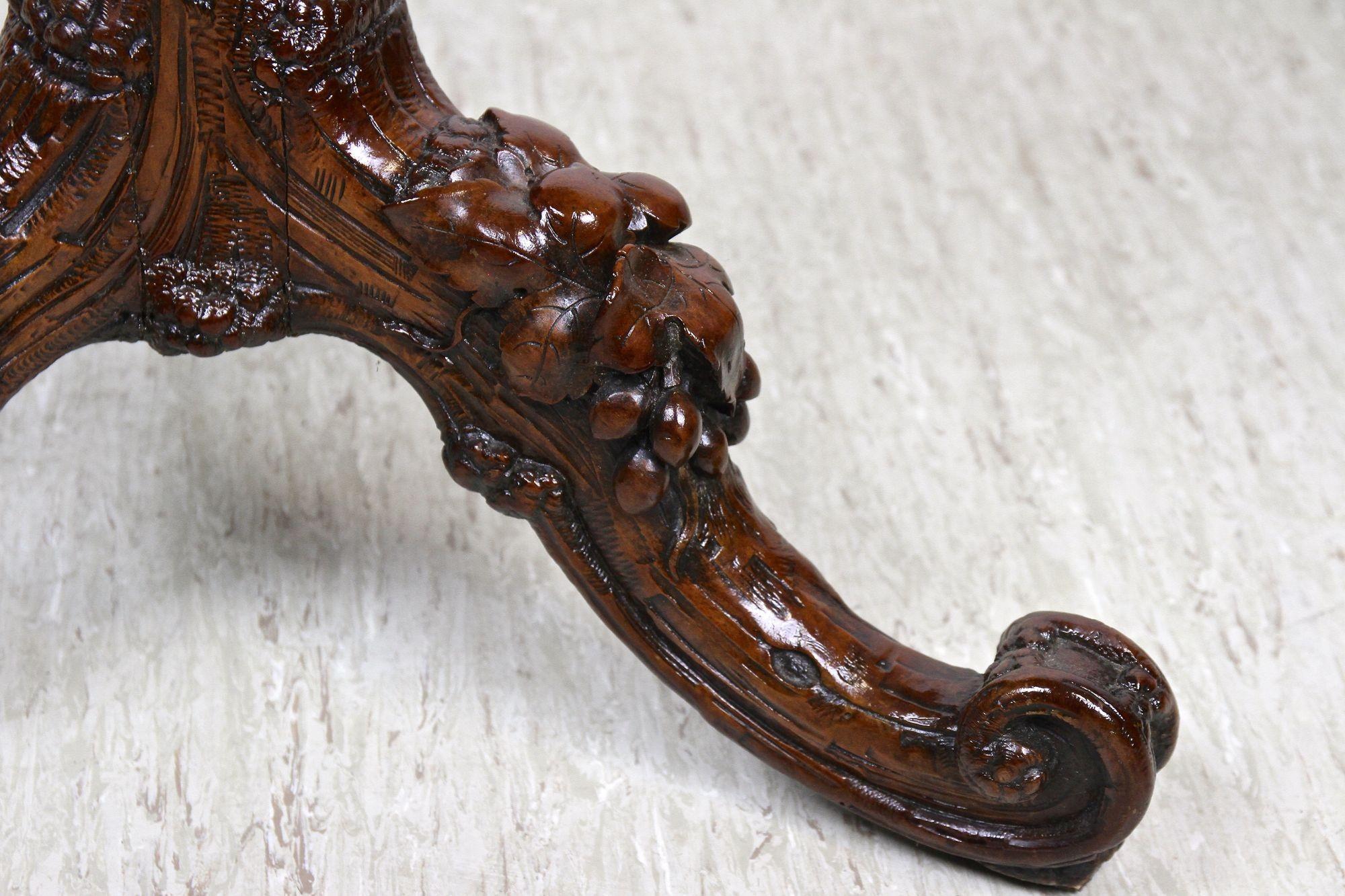 Black Forest Rustic Side Table with Handcarved Vine Theme, Austria, ca. 1880 For Sale 2