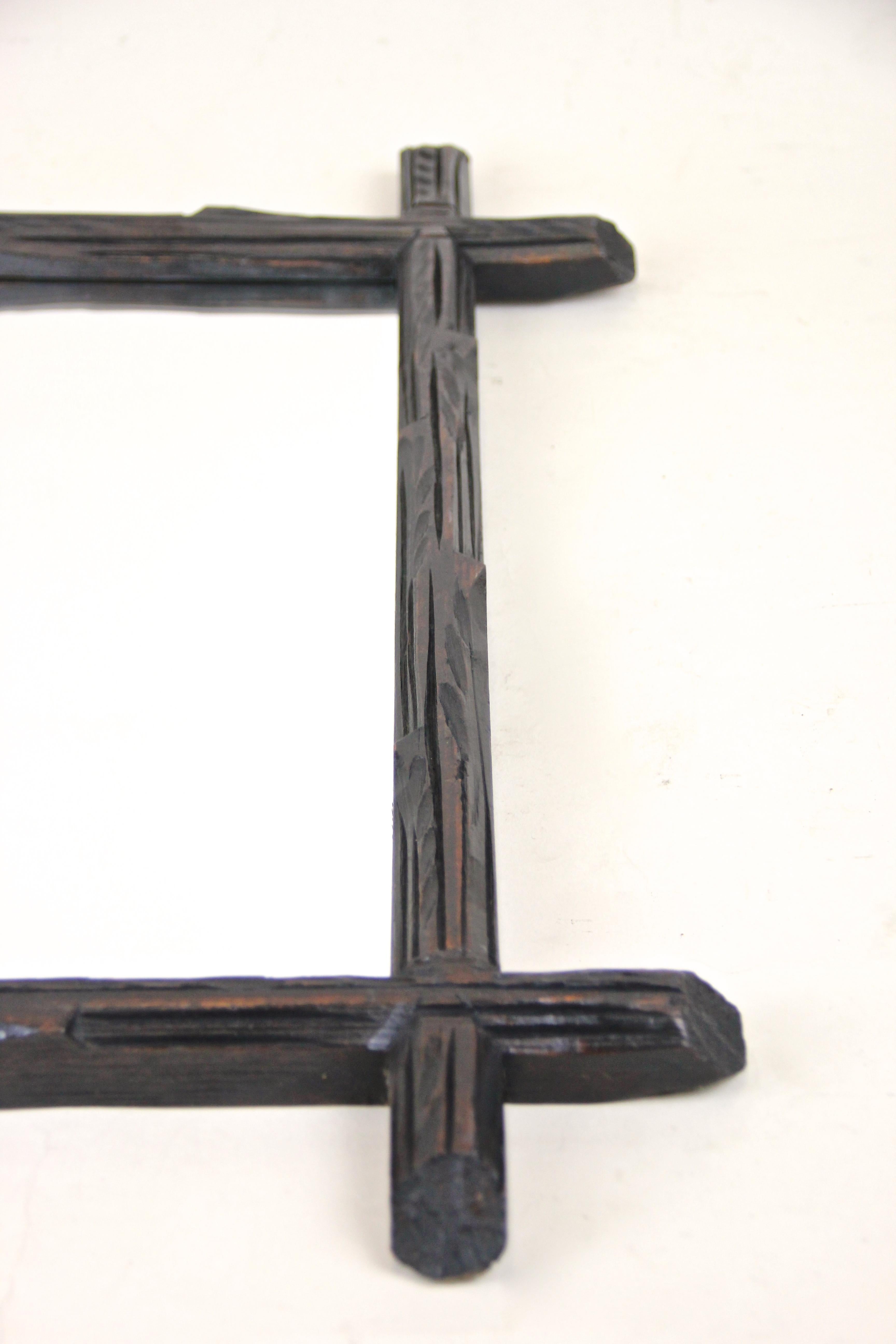 Black Forest Rustic Wall Mirror Hand Carved, Austria, circa 1880 For Sale 4