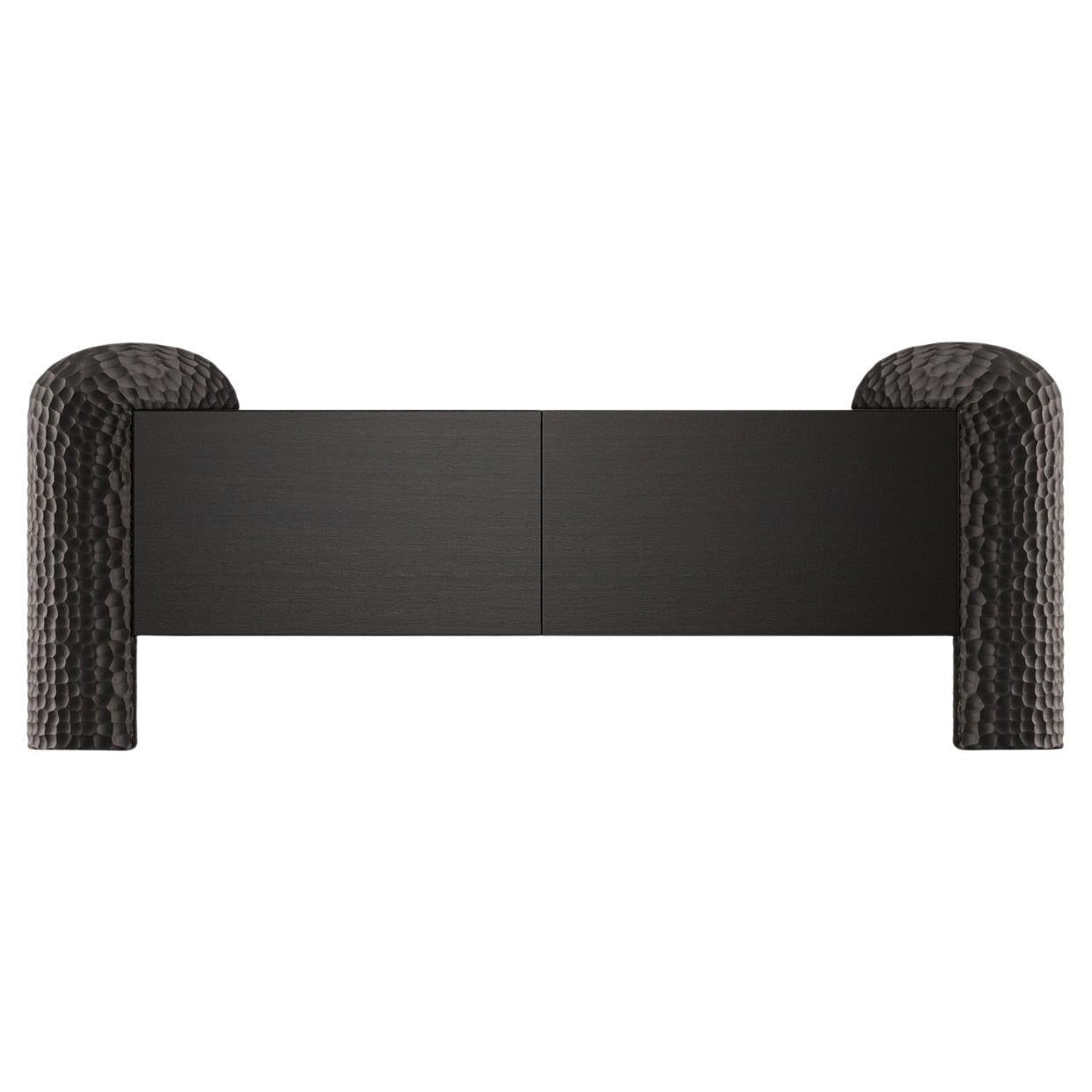 Black Forest - Buffet sculptural en Wood Wood sculpté à la main