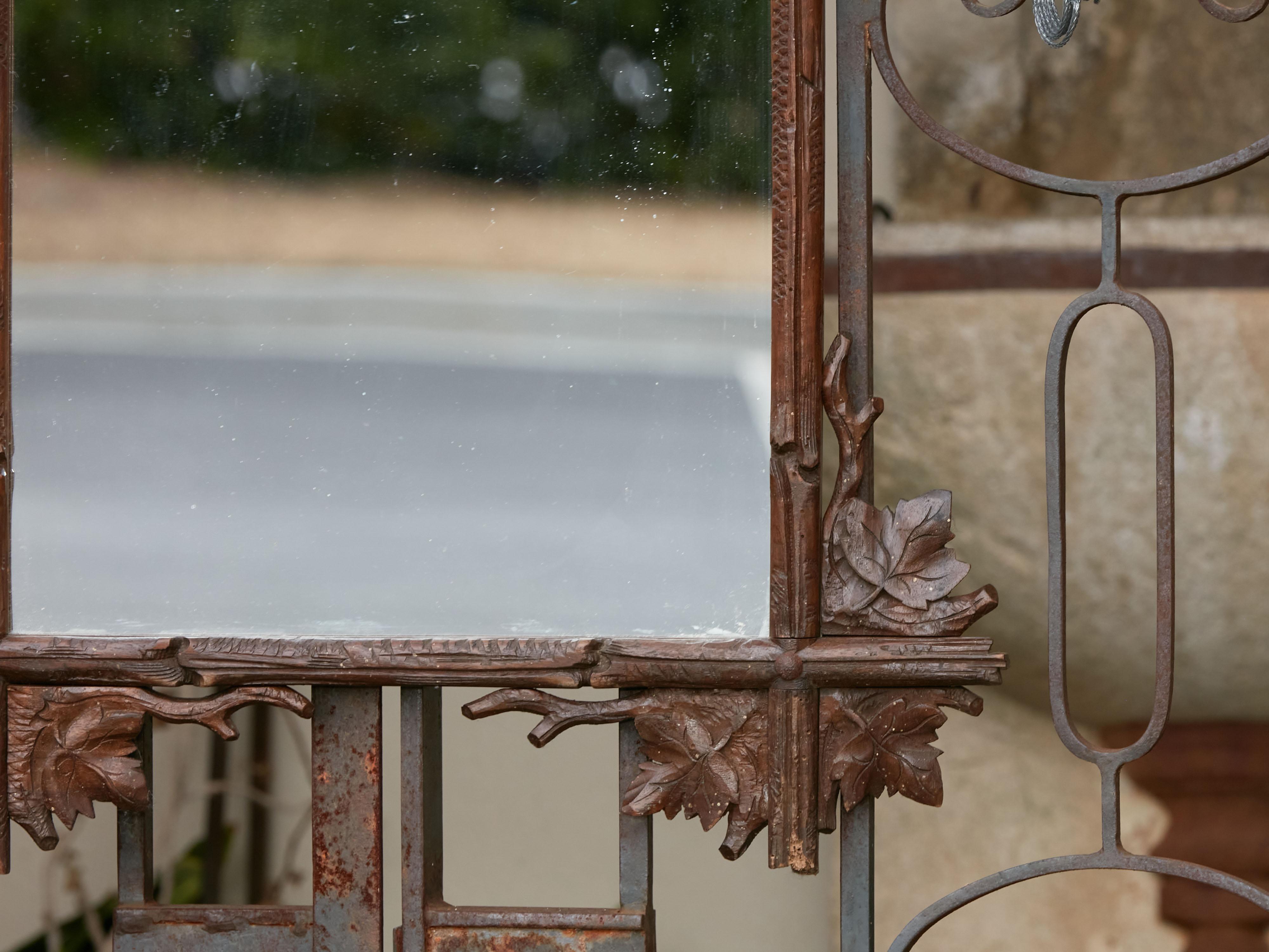 Black Forest Turn of the Century Mirror with Hand-Carved Oak Leaves and Viola In Good Condition In Atlanta, GA