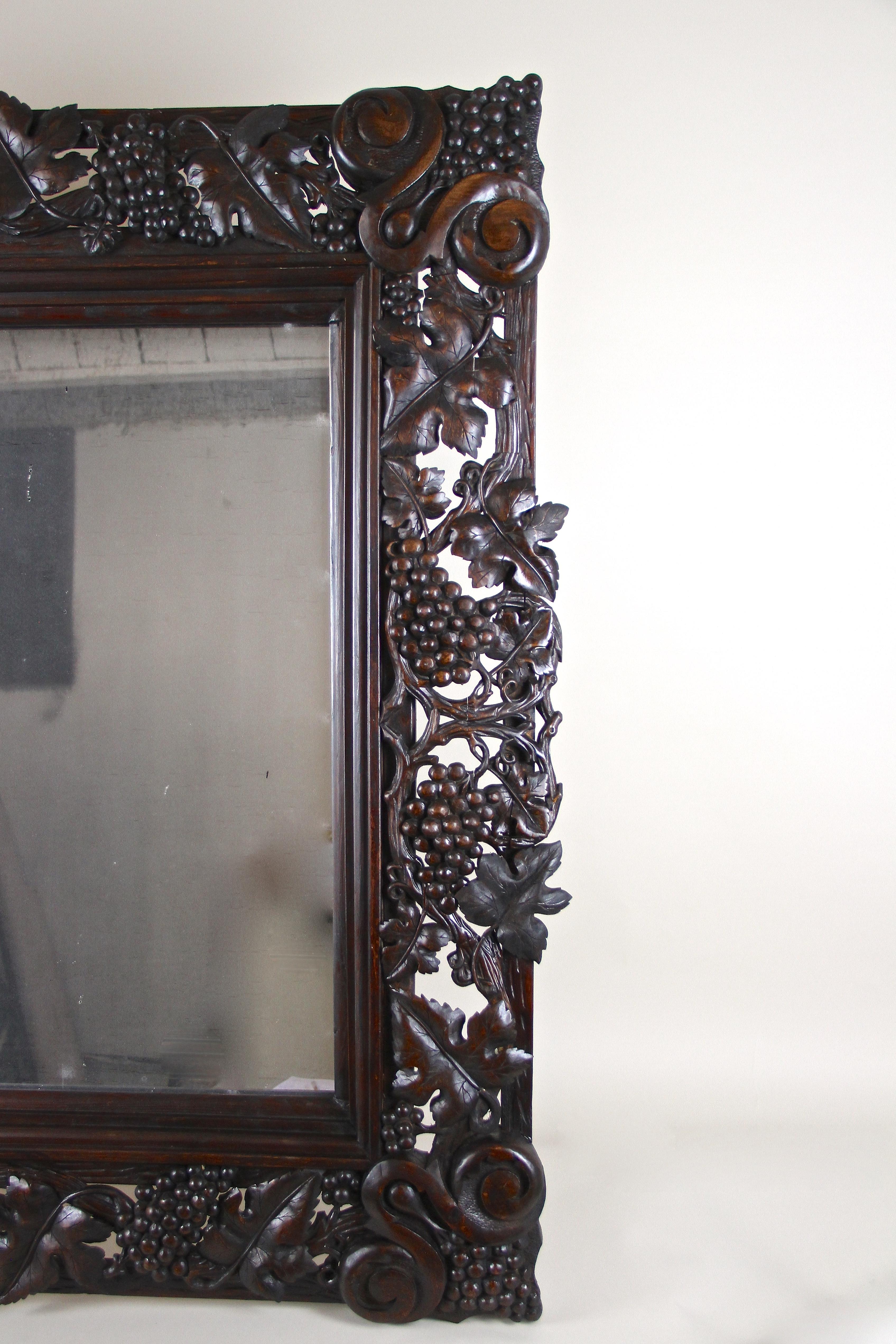 Black Forest Wall Mirror with Grapes and Leaves Hand Carved, Austria Dated 1919 For Sale 12