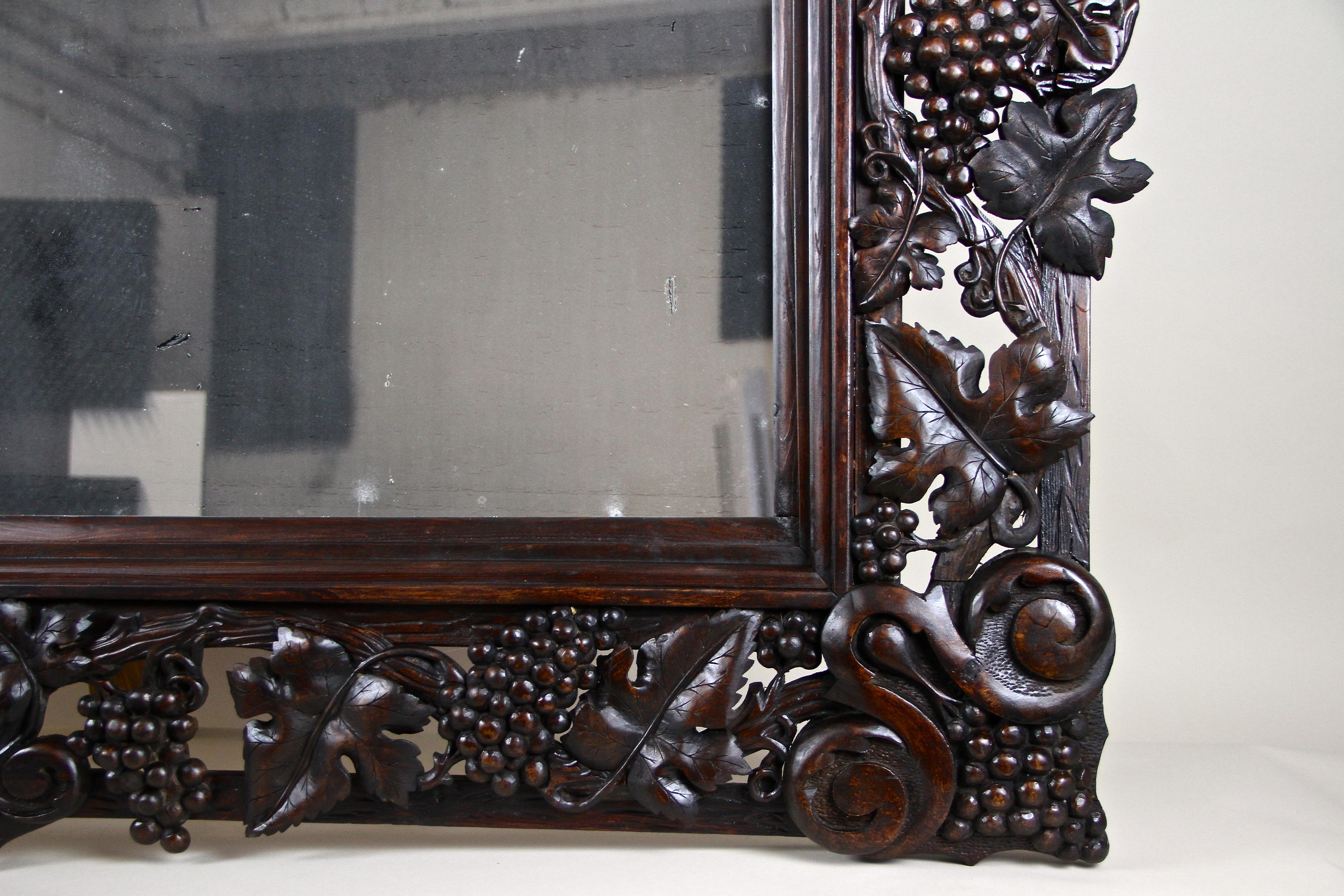 Black Forest Wall Mirror with Grapes and Leaves Hand Carved, Austria Dated 1919 For Sale 1