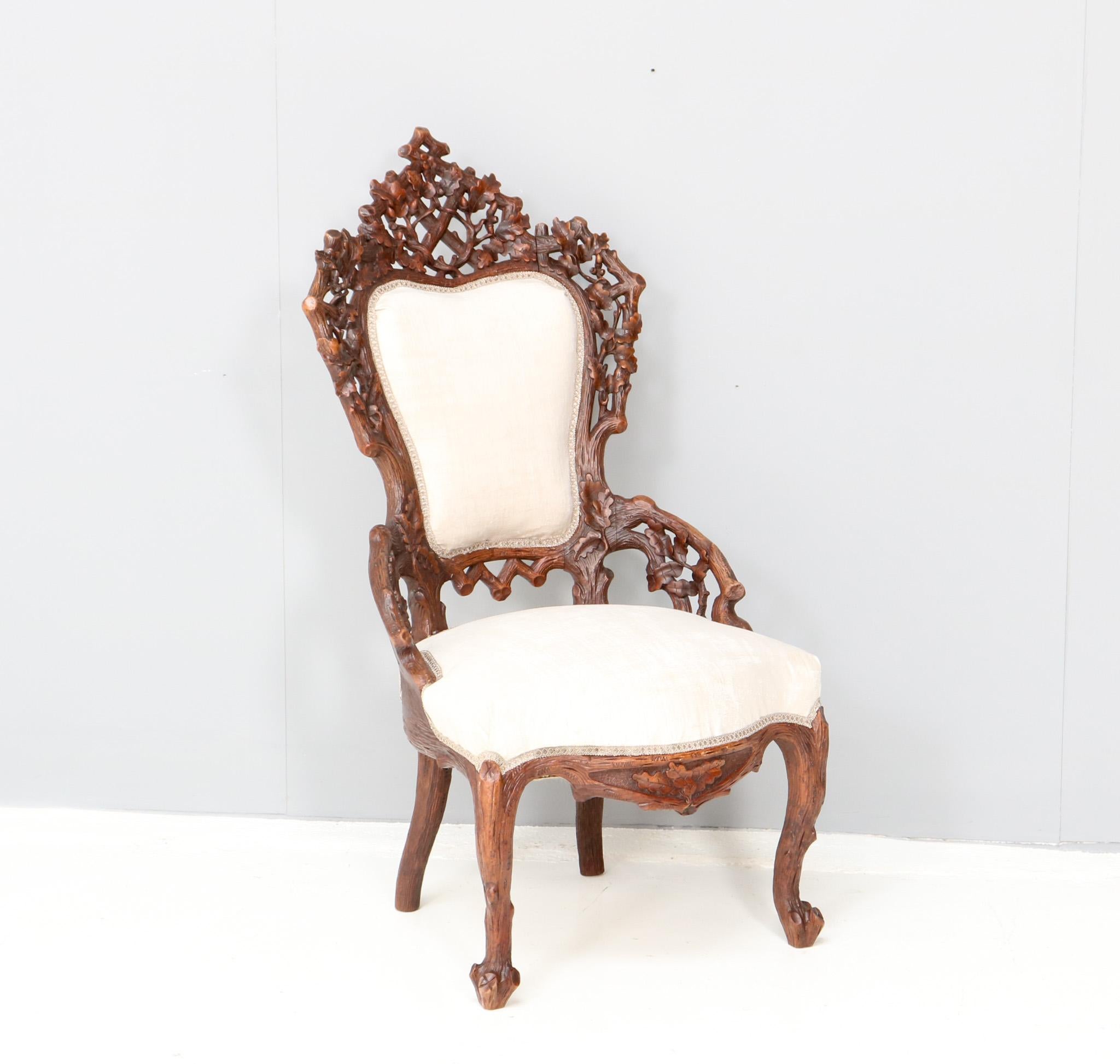 Black Forest Nussbaum Sessel oder Lesesessel von Matthijs Horrix für Horrix im Zustand „Gut“ im Angebot in Amsterdam, NL