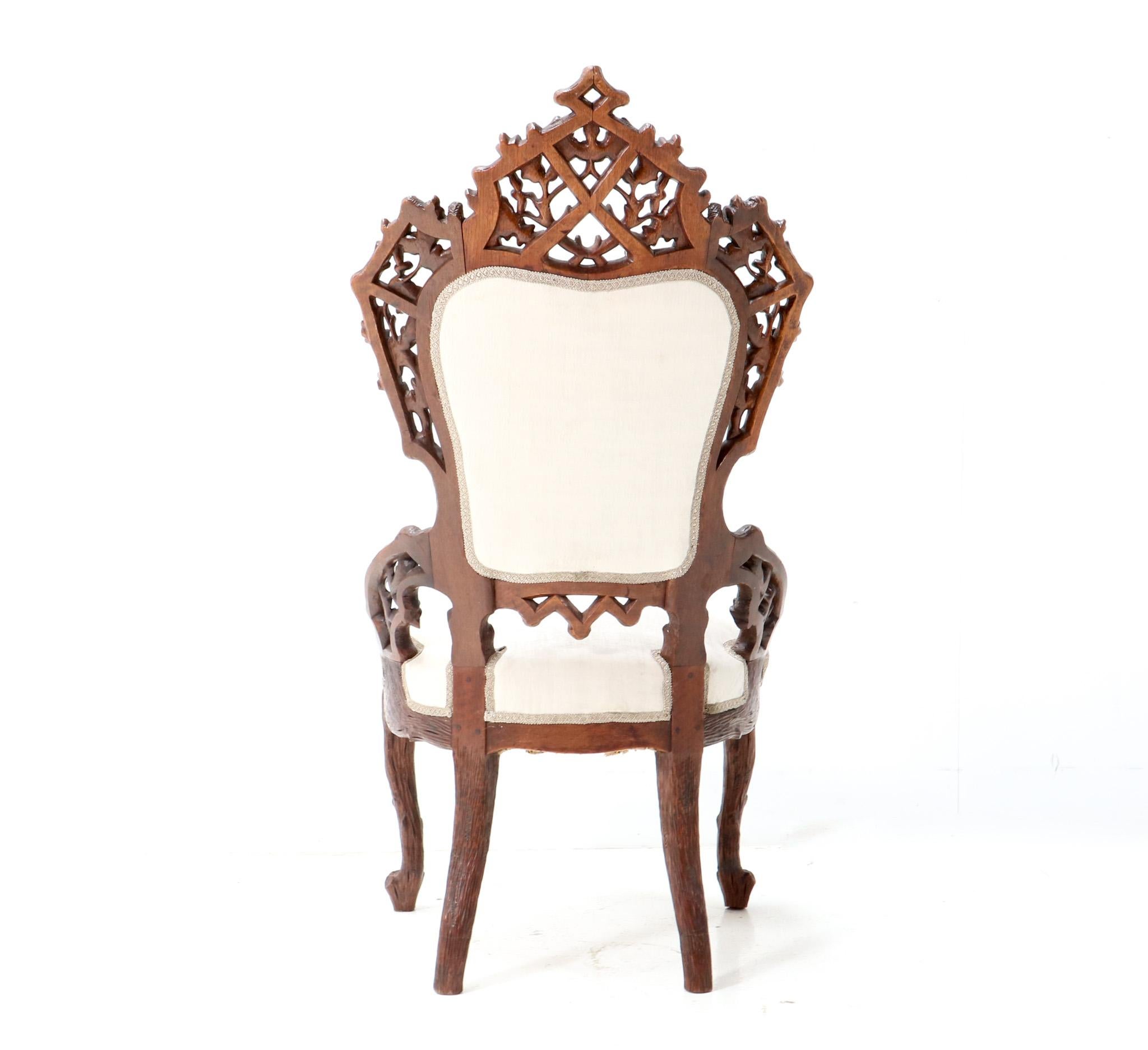 Black Forest Nussbaum Sessel oder Lesesessel von Matthijs Horrix für Horrix im Angebot 2