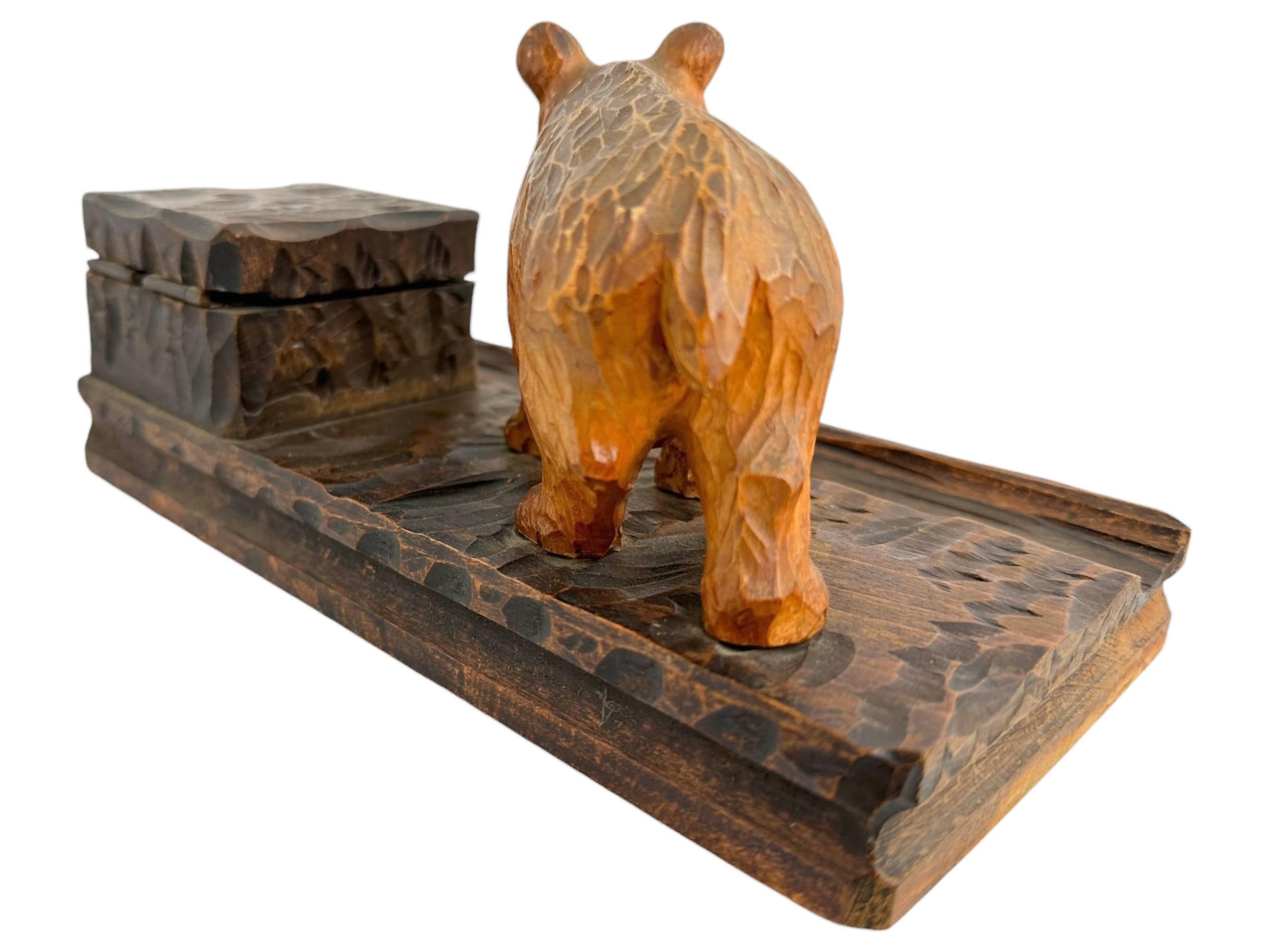 Black Forest Madera Tallada Oso Estatua Tintero Alemán Antiguo 1900s en Bueno estado para la venta en Nuernberg, DE