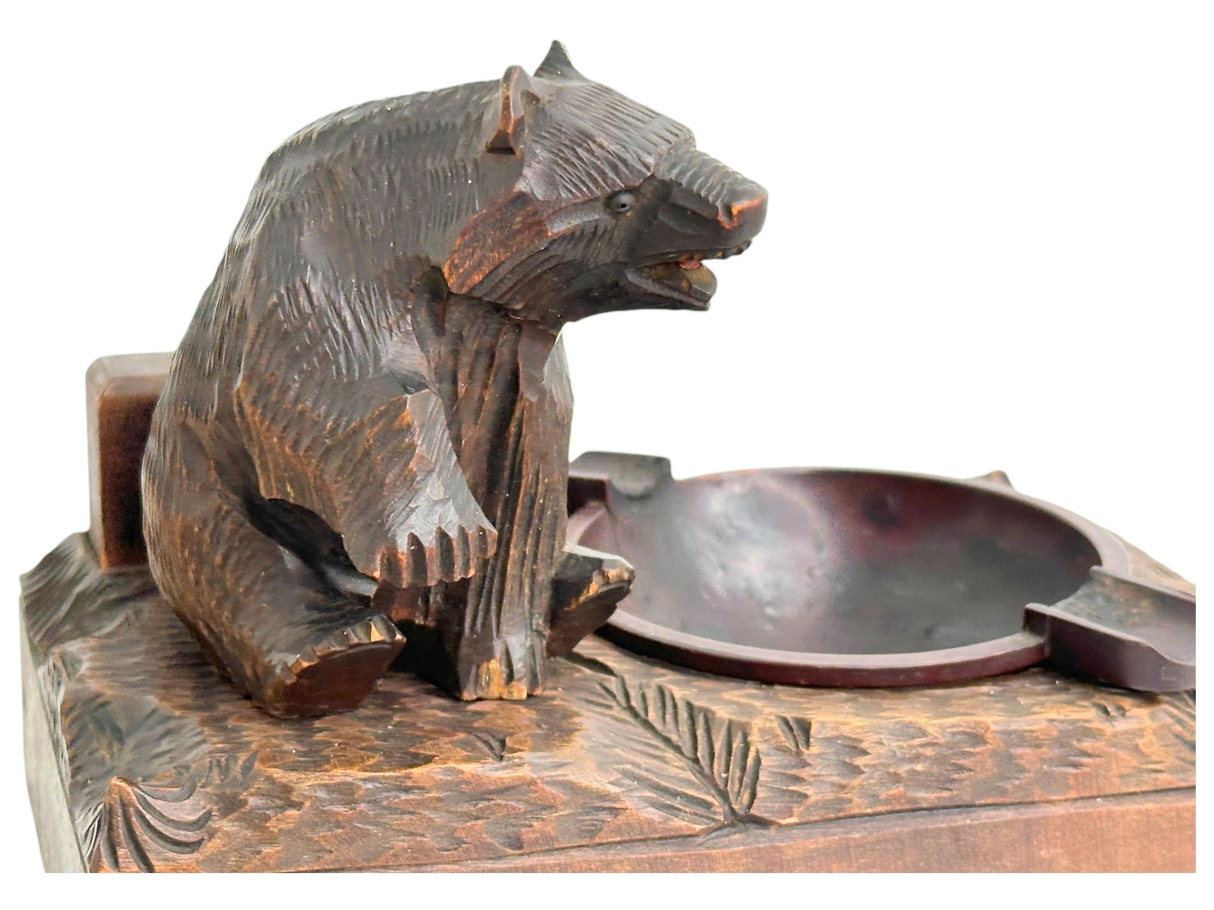 Black Forest Madera Tallada Oso Estatua Fumadores Set Alemán Antiguo 1900s en venta 4