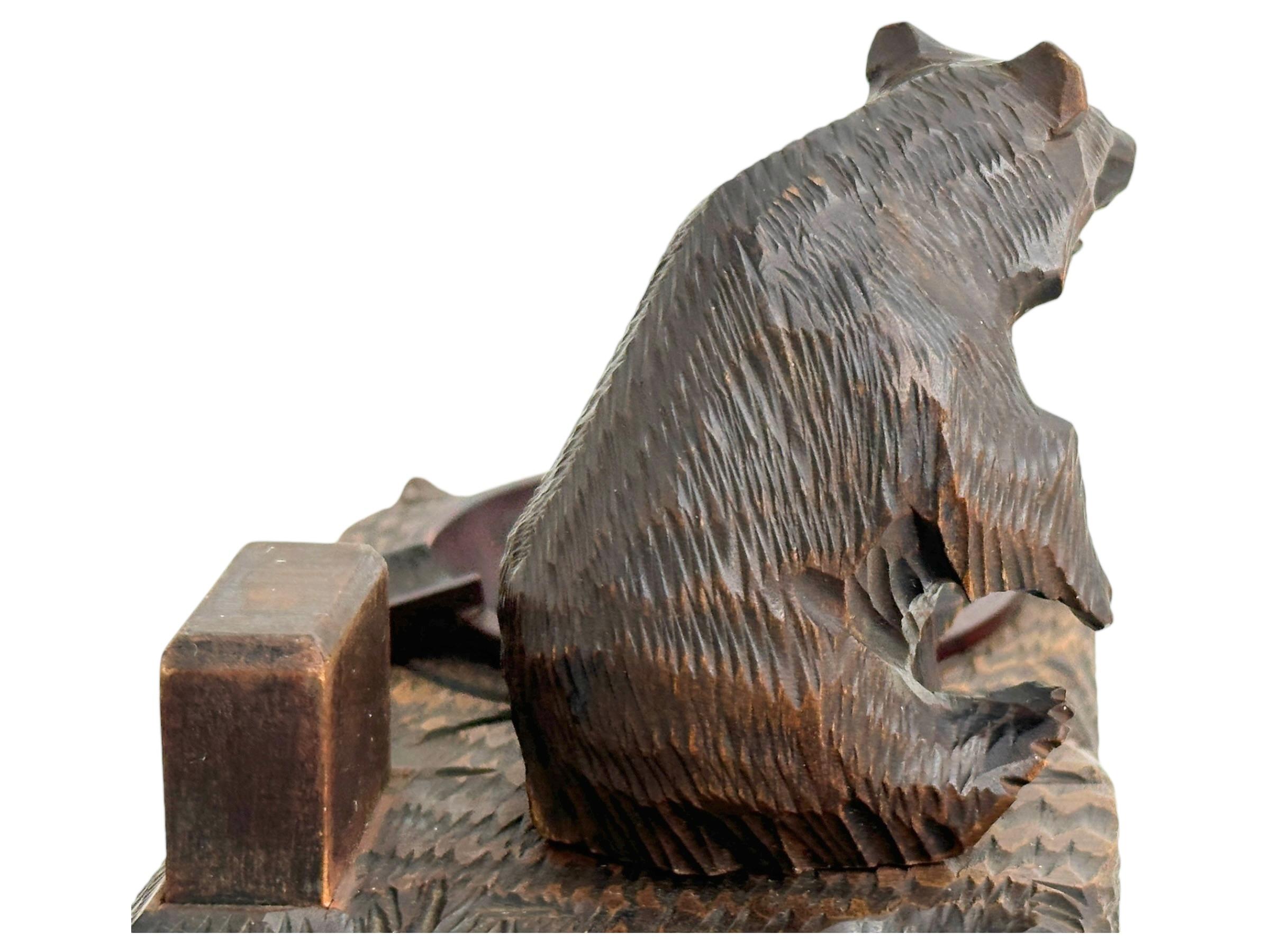 Black Forest Madera Tallada Oso Estatua Fumadores Set Alemán Antiguo 1900s en venta 3