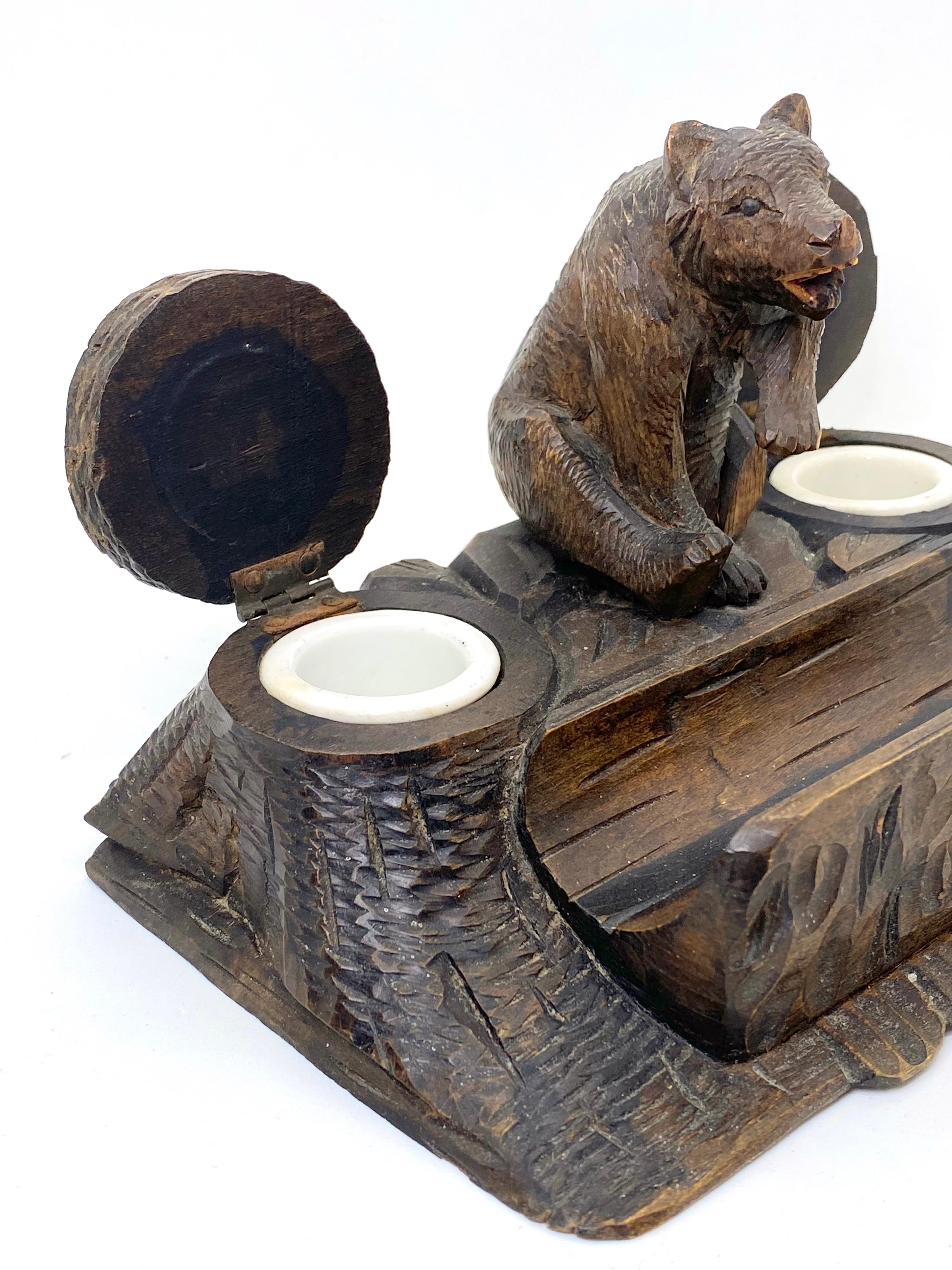 Black Forest Wood Carved Brienz Bear Inkwell German Vintage, 1890s 1