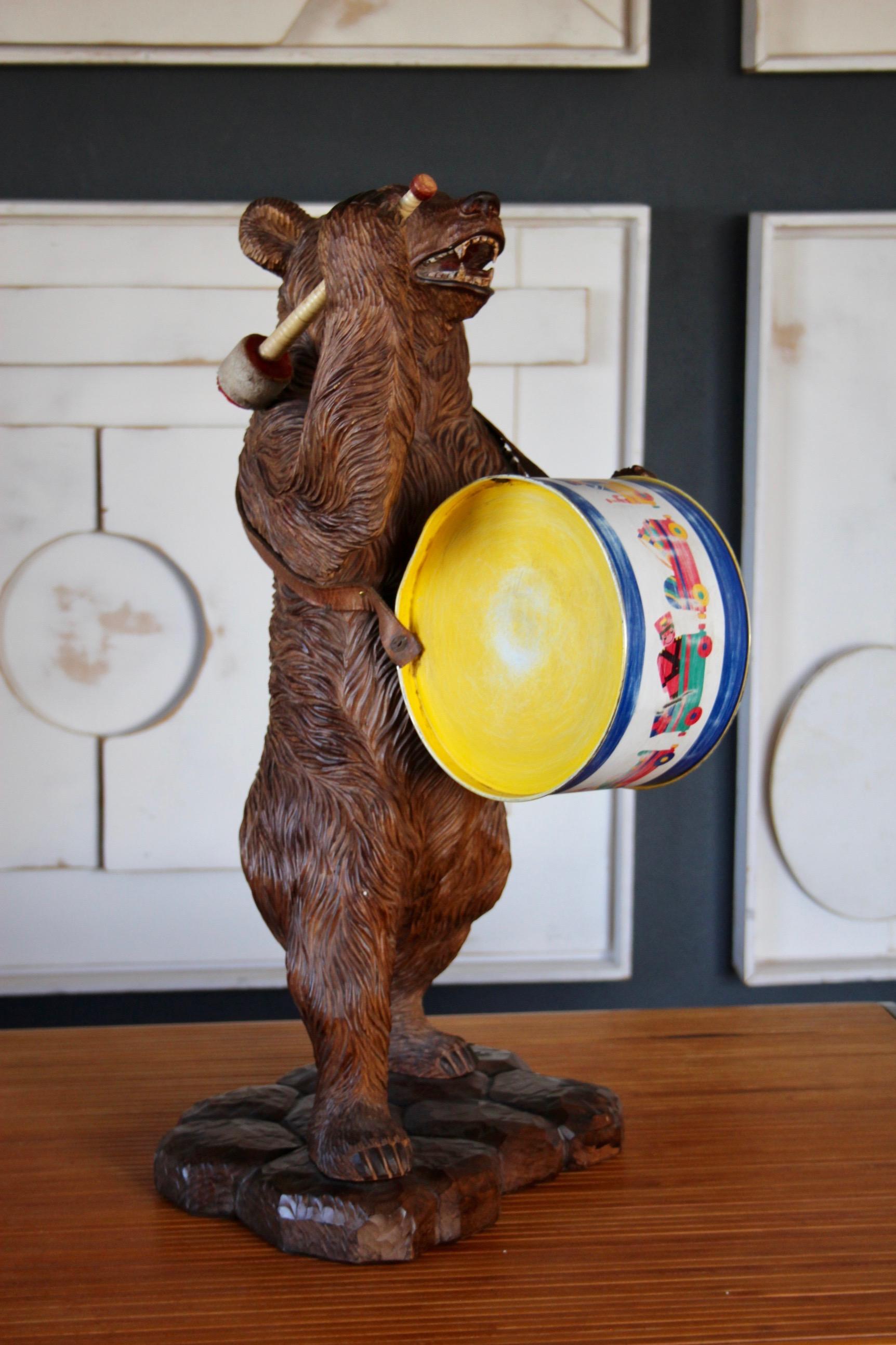 Black Forest Wood Carved Brienz Bear musician Statue For Sale 8