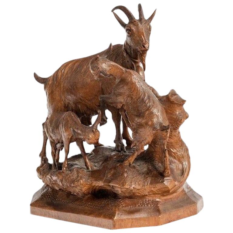 Sculpture en bois de la Forêt-Noire représentant une chèvre de montagne
