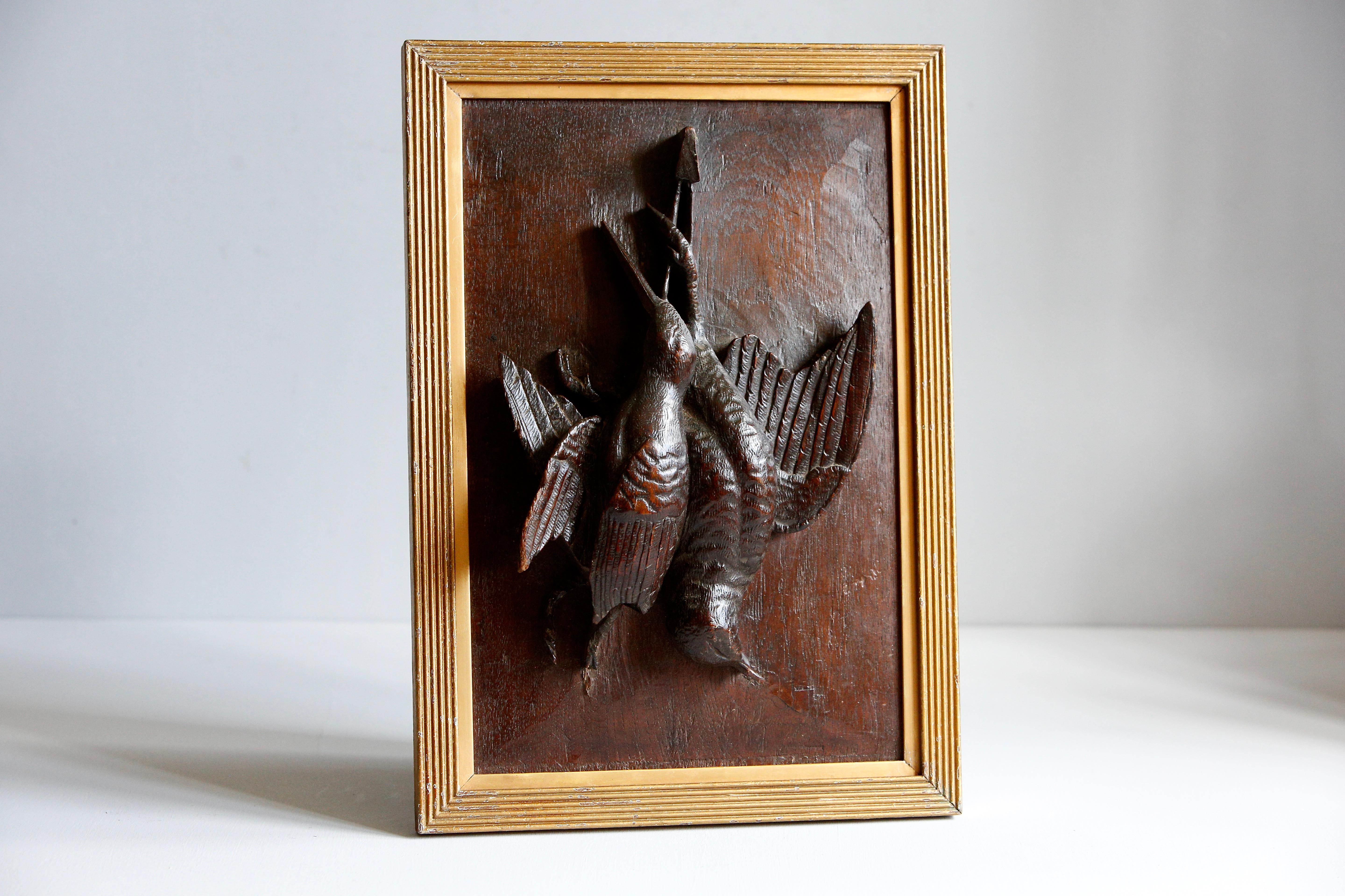 Black Forrest Oak geschnitzt Panel Jagd Wild Vögel Bas-Relief Plaque um 1890 im Angebot 3