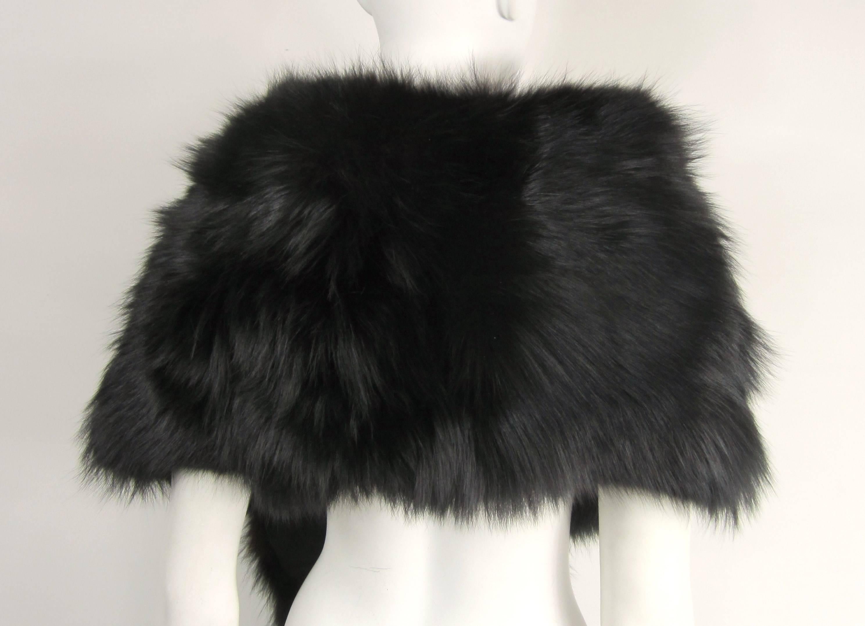  Black Fox Fur Stole Wrap Vintage 1980s For Sale 3