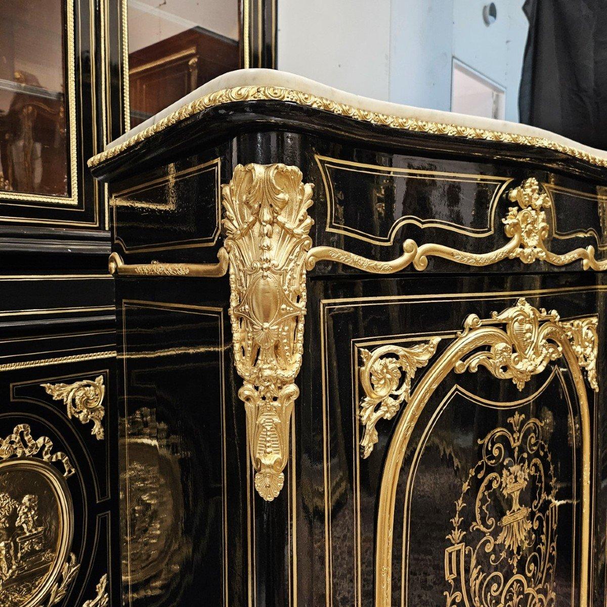 Elegant Cabinet Napoleon III, One Door In  Brass Boulle Marquetry Style, in a dark wood veneer background, with motifs of scrolls, interlacing, volutes, flowers and bouquets. Beautiful ornamentation of gilded bronzes with a large motif on the door,