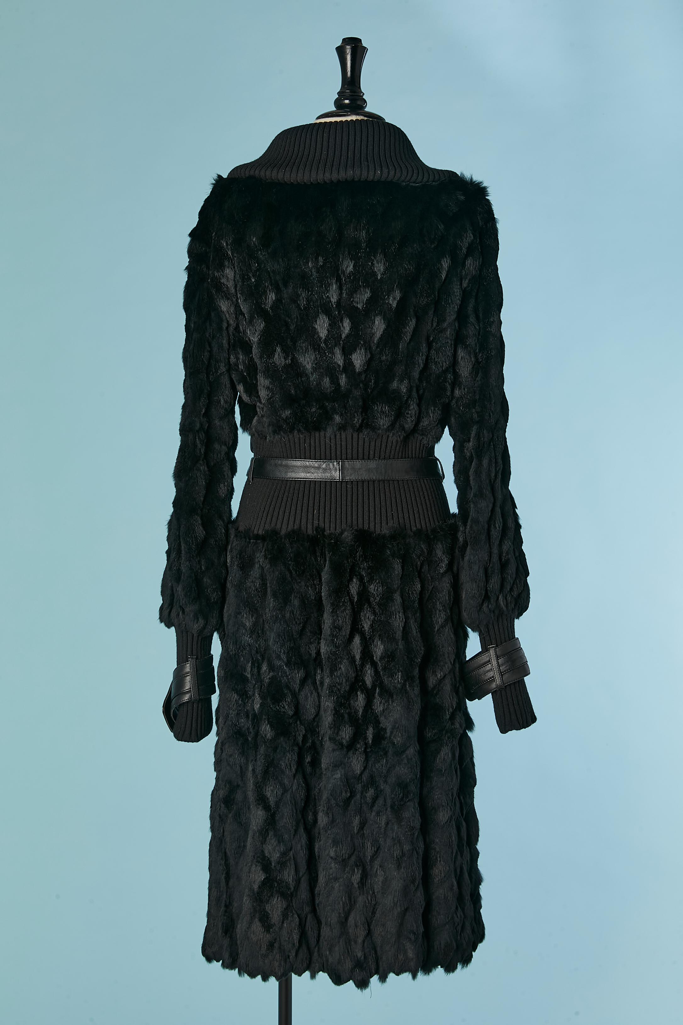 Black fur coat with ribbing edge and leather belt Just Cavalli 3