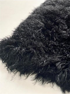 Schwarzer Pelzteppich 37 x 54"