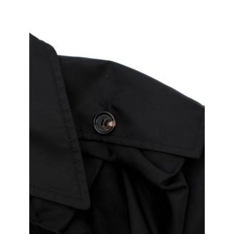 Black gabardine short trench coat In Excellent Condition For Sale In London, GB