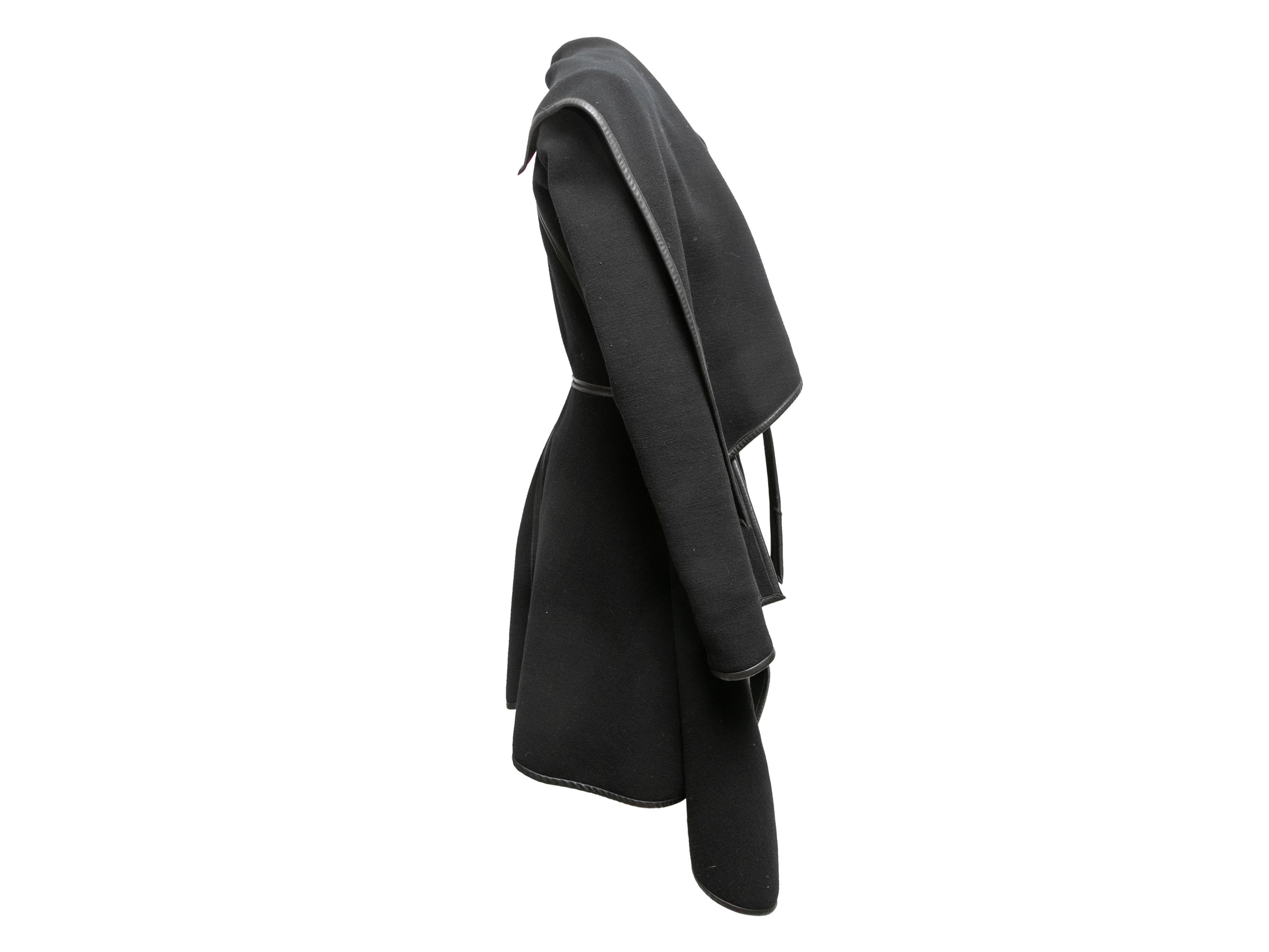 Manteau enveloppant Gareth Pugh noir Taille US S Pour femmes en vente