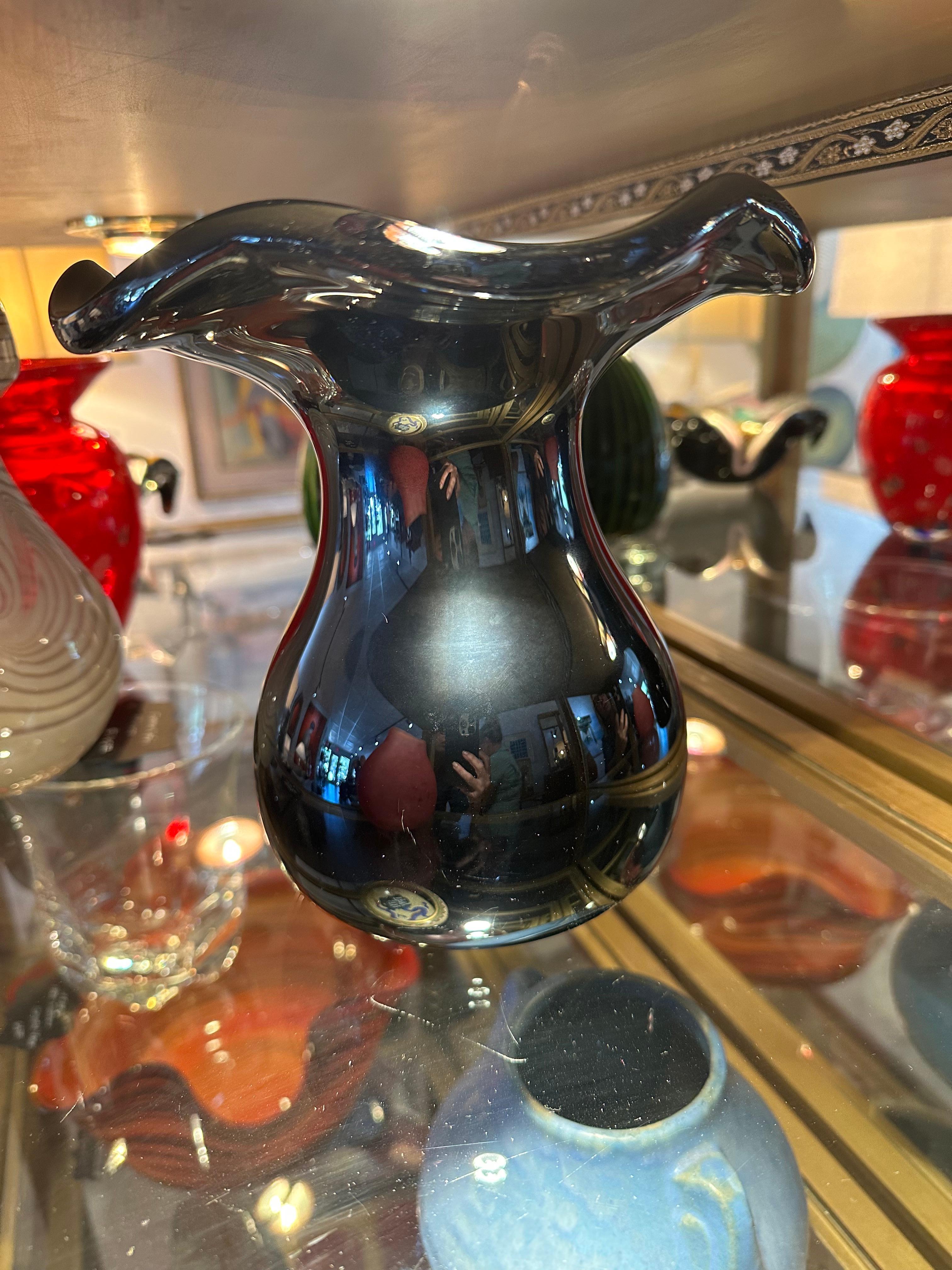 Black Garnet Red Glass Metallic Tulip Vase, Attributed to Murano In Good Condition In Jupiter, FL
