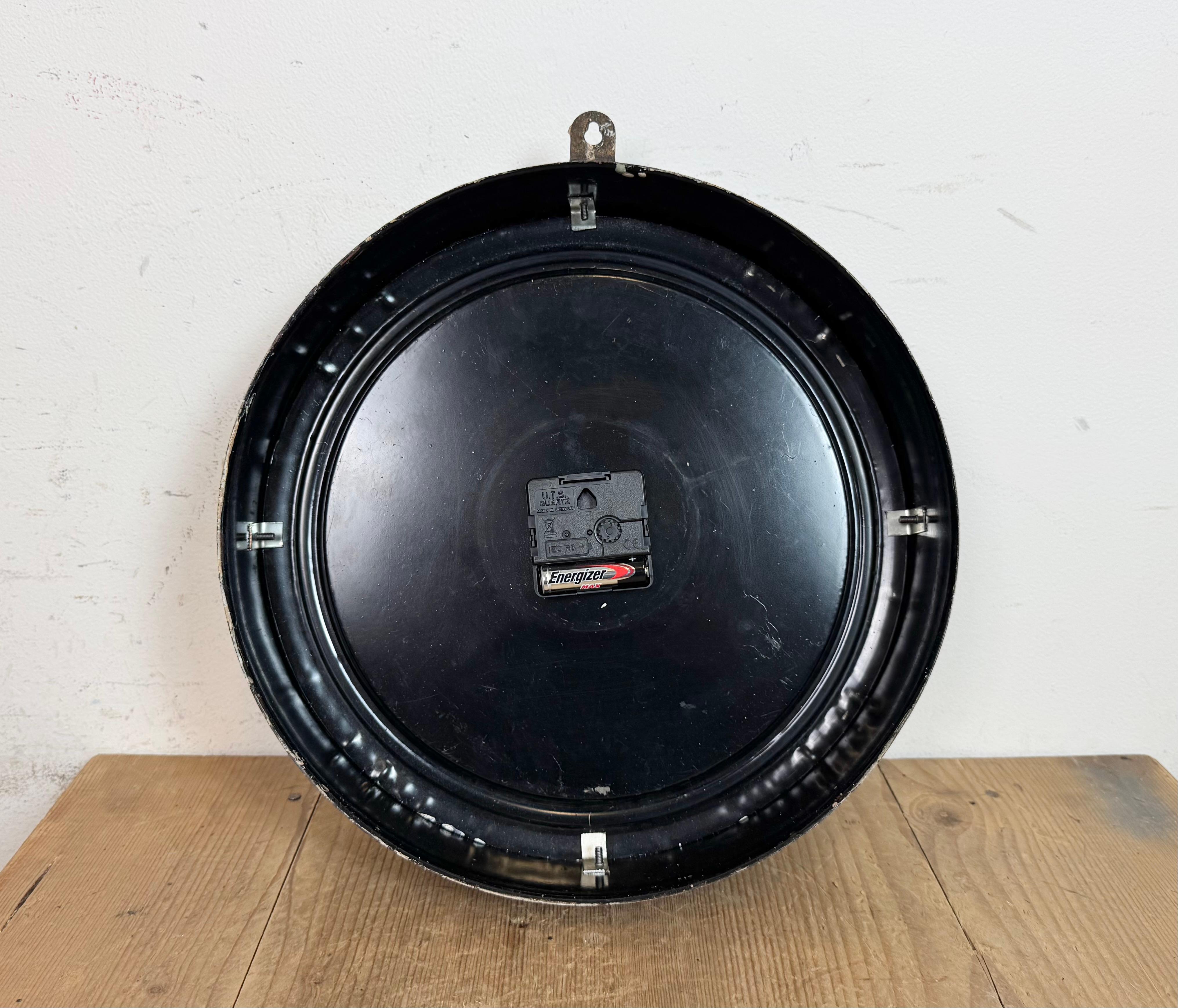 Black German Industrial Factory Wall Clock, 1950s For Sale 10