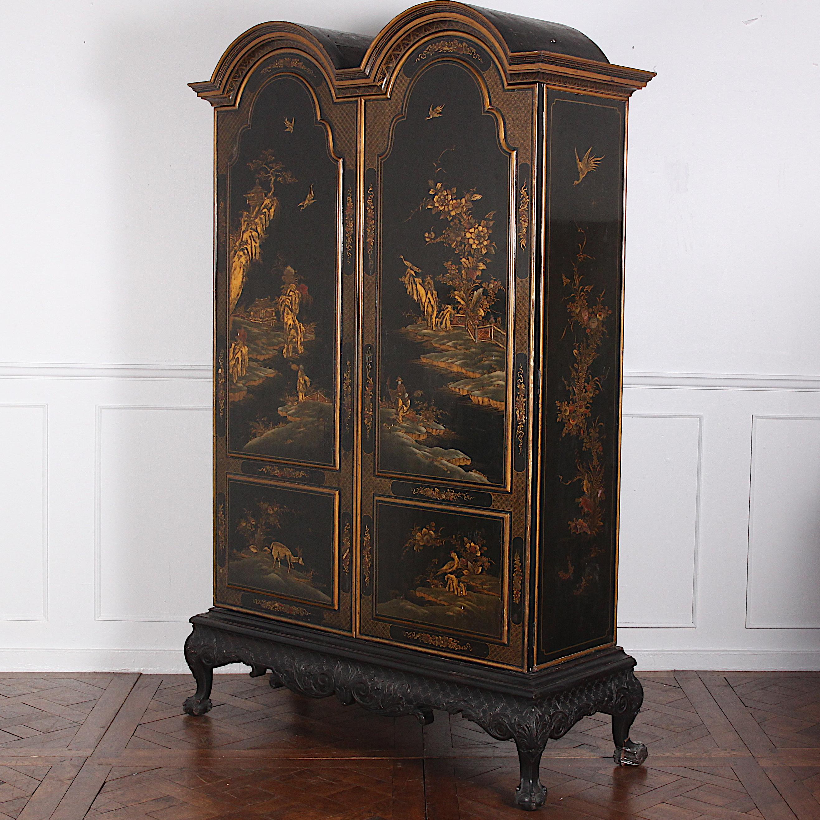Black and Gilt Lacquered ‘Japanned’ Armoire from Paris 5