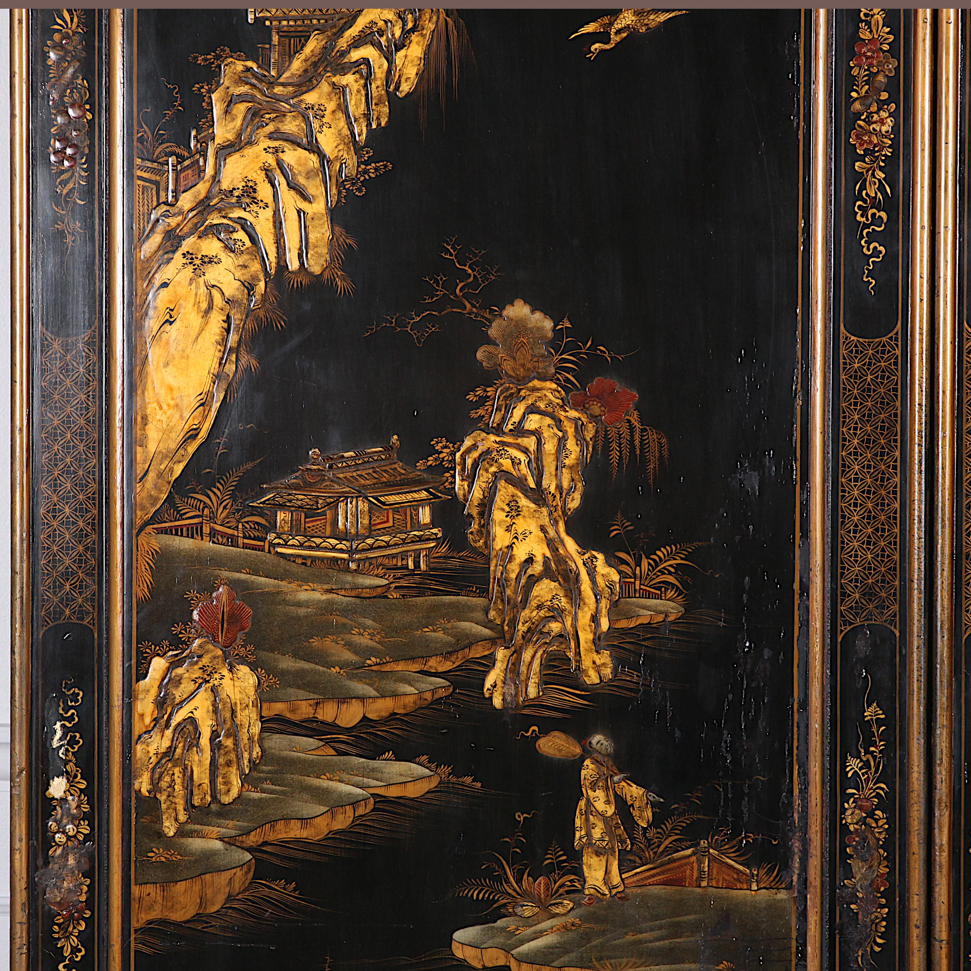 Black and Gilt Lacquered ‘Japanned’ Armoire from Paris In Good Condition In Vancouver, British Columbia