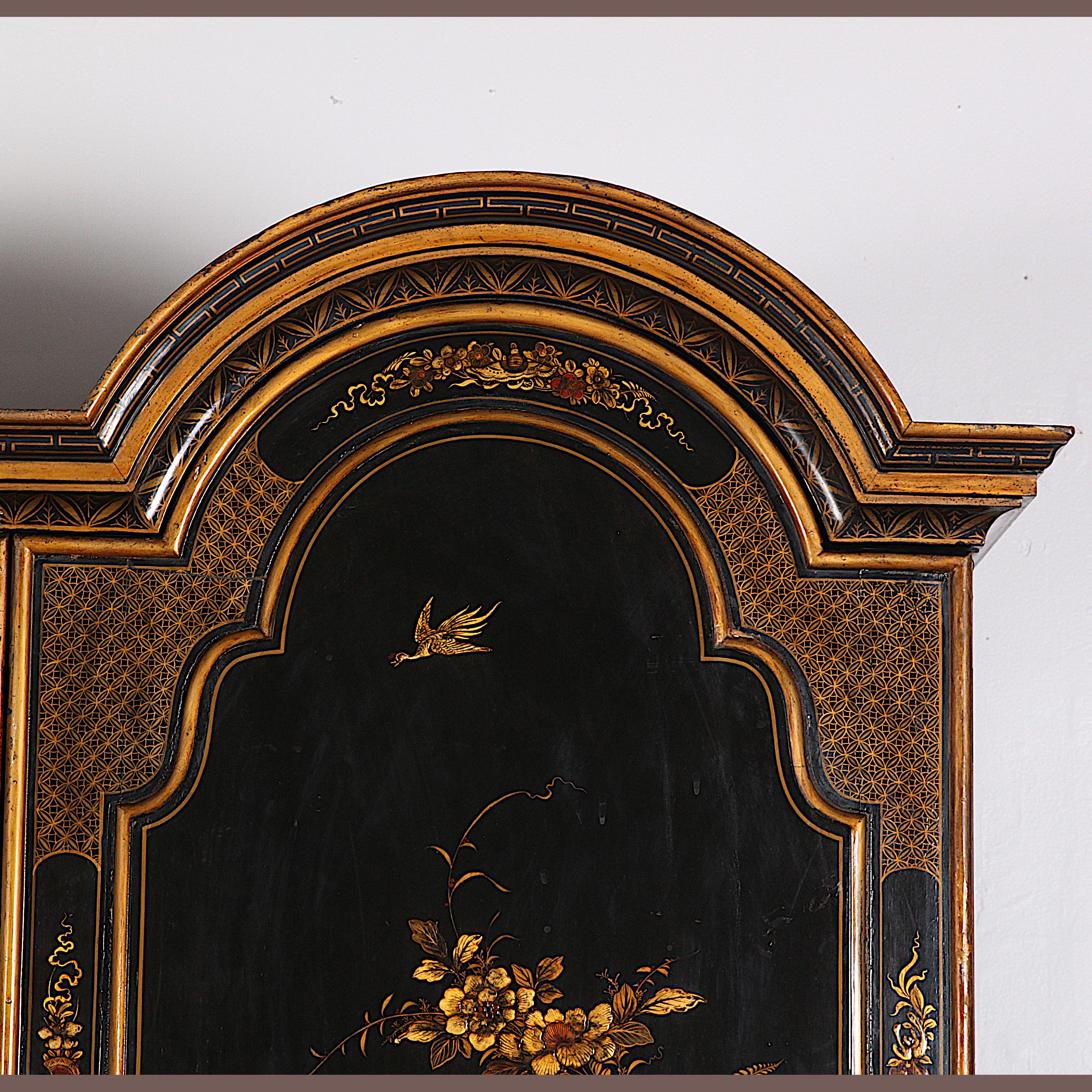 Giltwood Black and Gilt Lacquered ‘Japanned’ Armoire from Paris