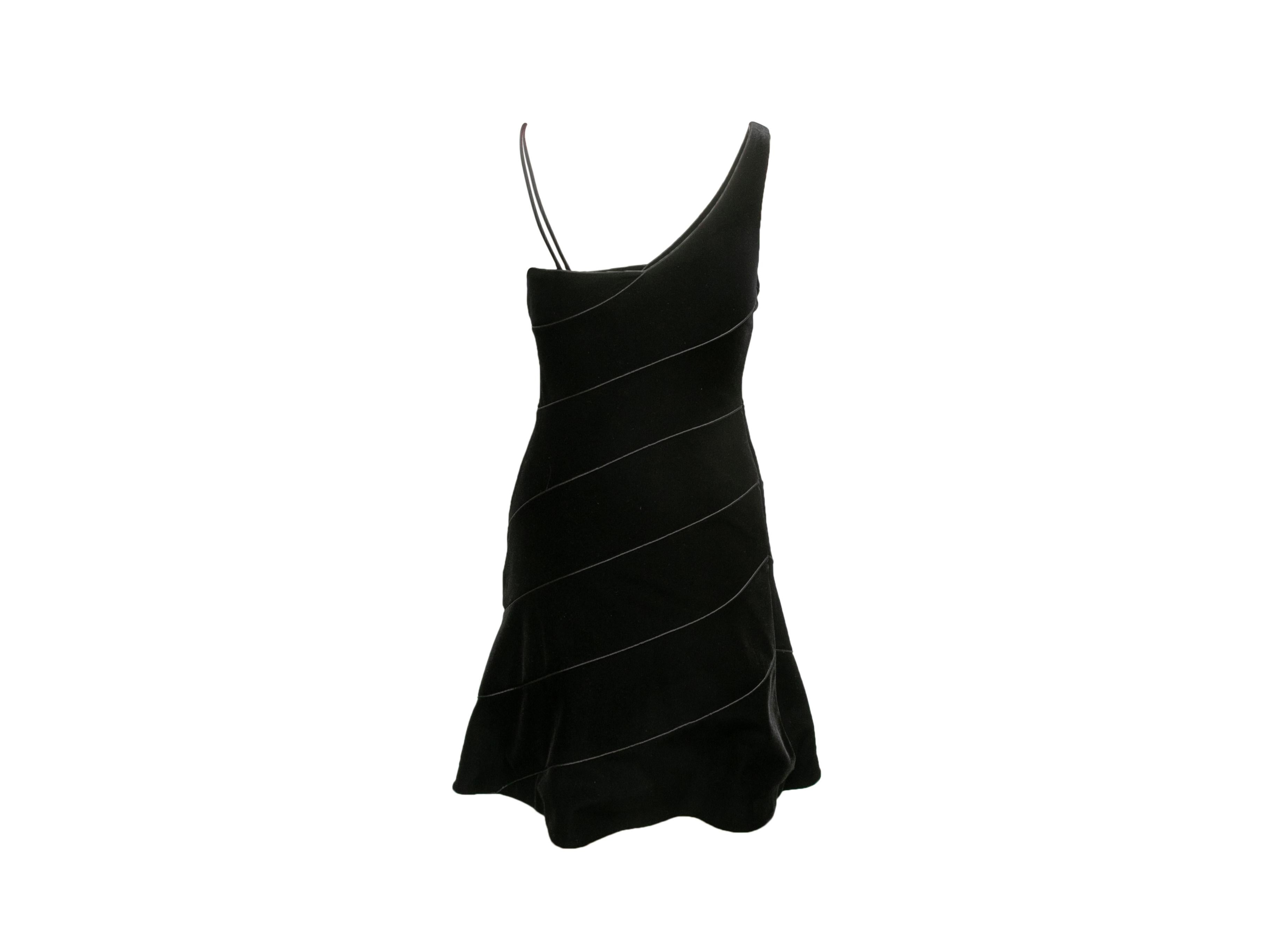 Nero Mini abito asimmetrico in velluto nero Giorgio Armani taglia IT 38 in vendita